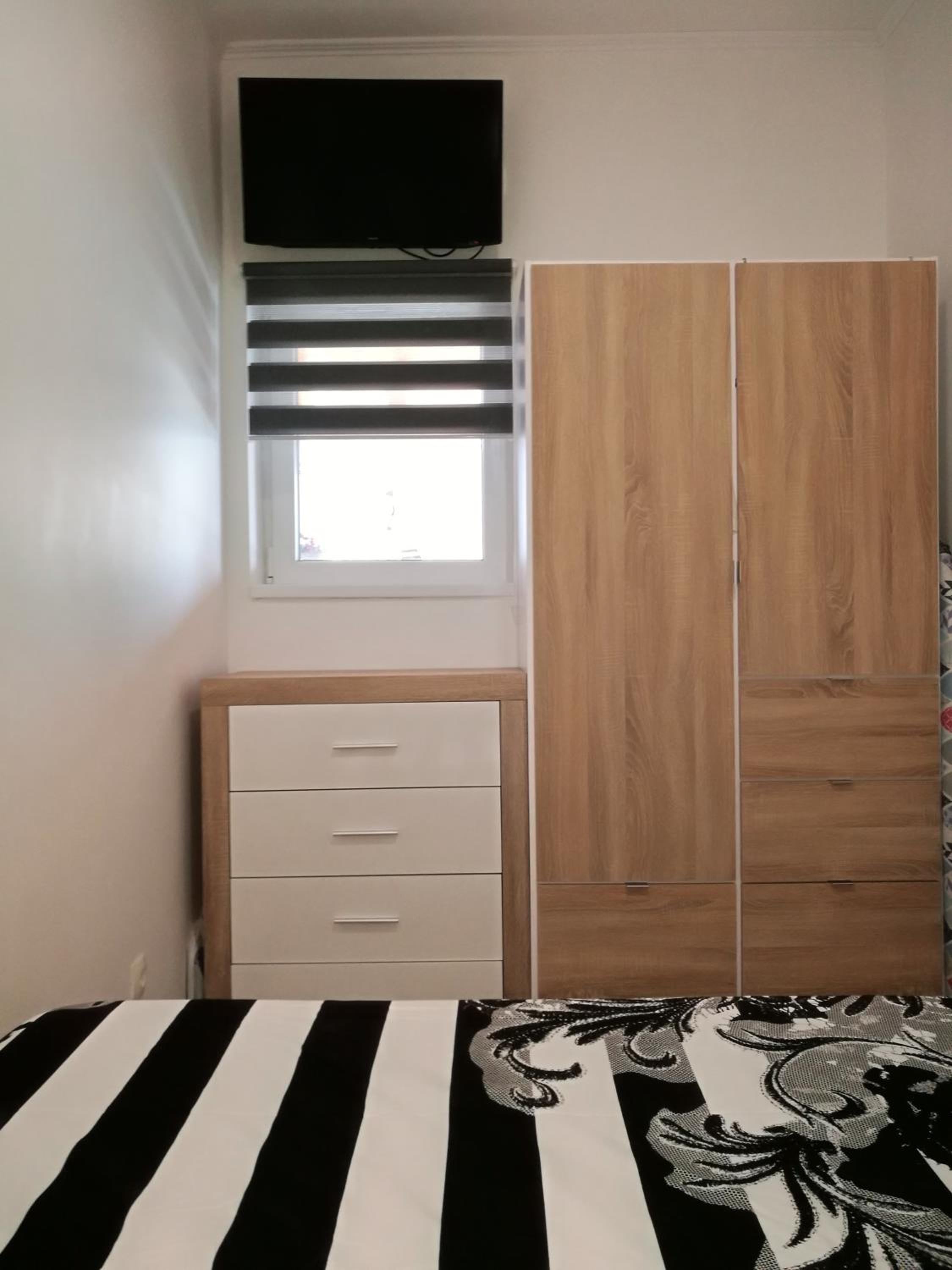One-Bedroom Apartment - Photo 10