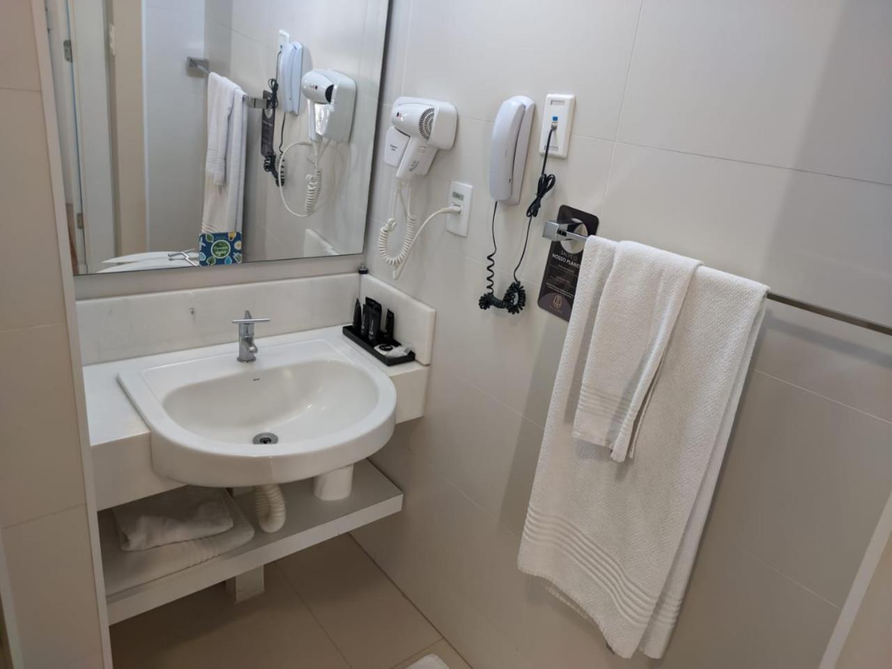Double Room - Disability Access photo 3