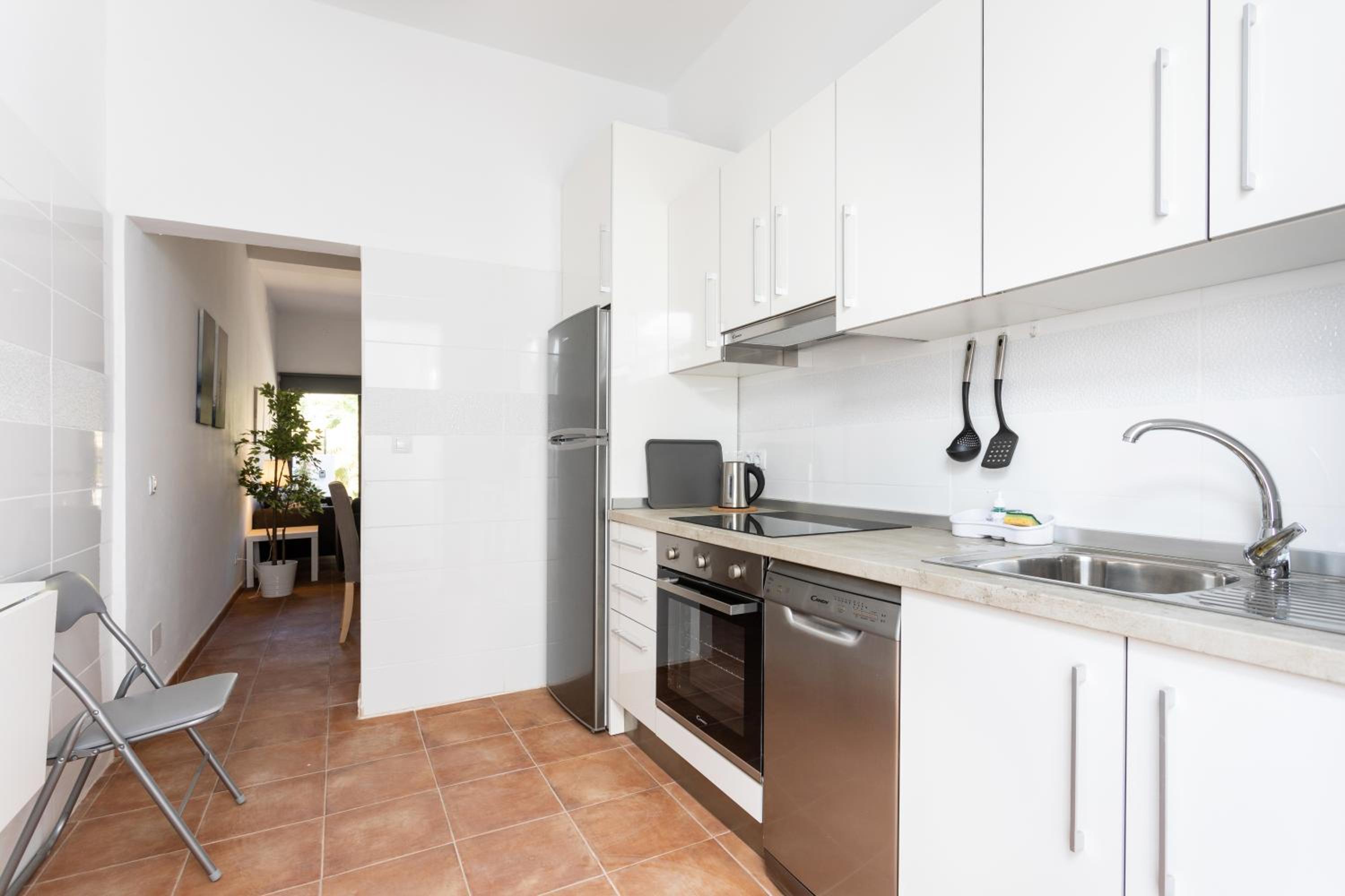 Three-Bedroom House photo 2