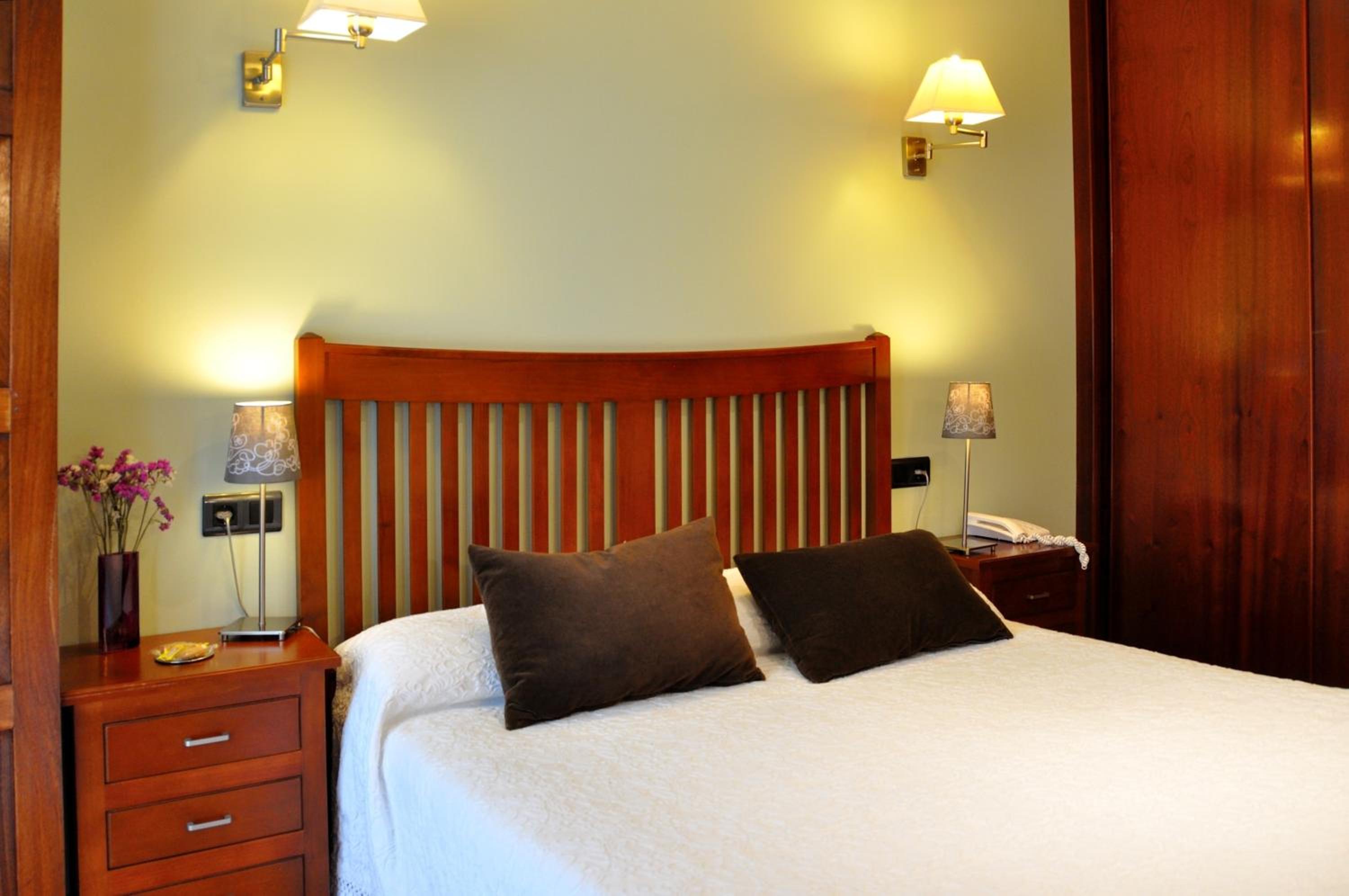 Double Room - Photo 11