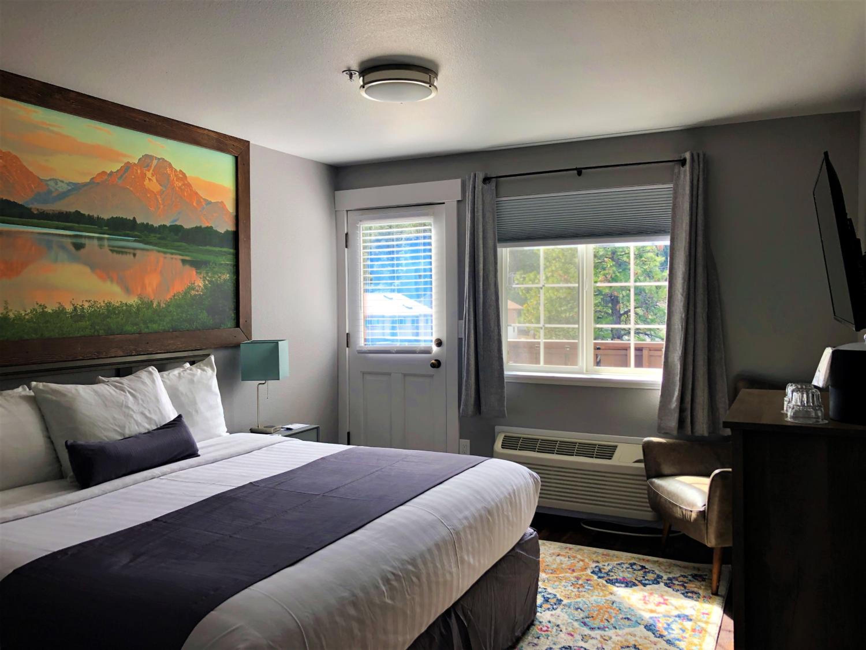 Superior King Room - Photo 4