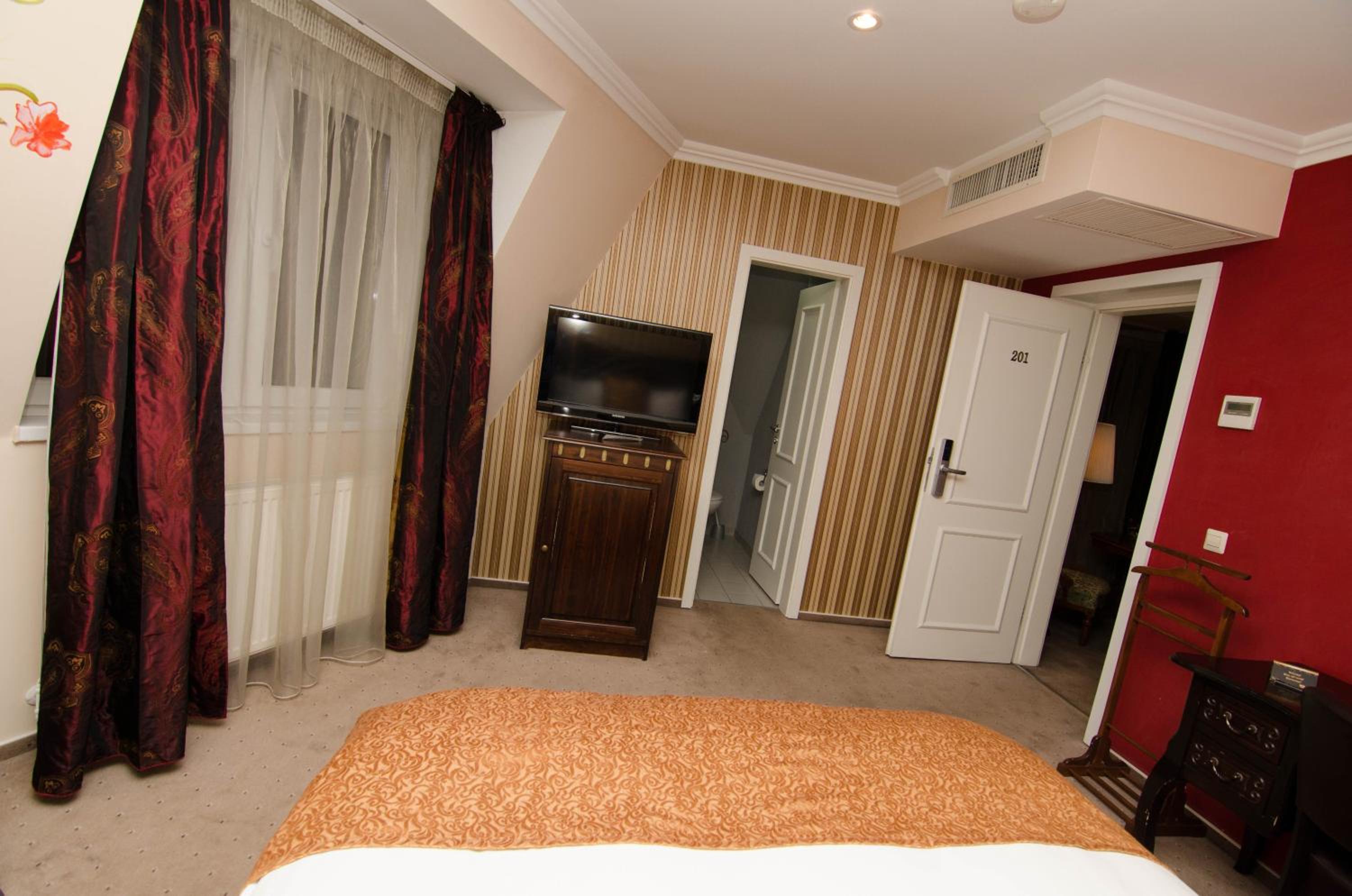 Superior Double Room photo 2