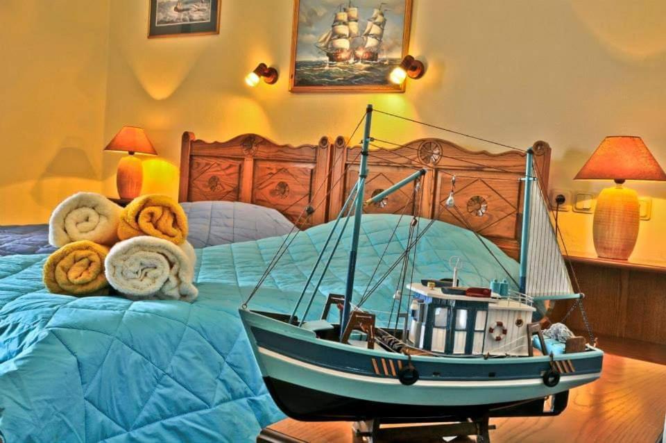 Standard Double or Twin Room - Photo 18