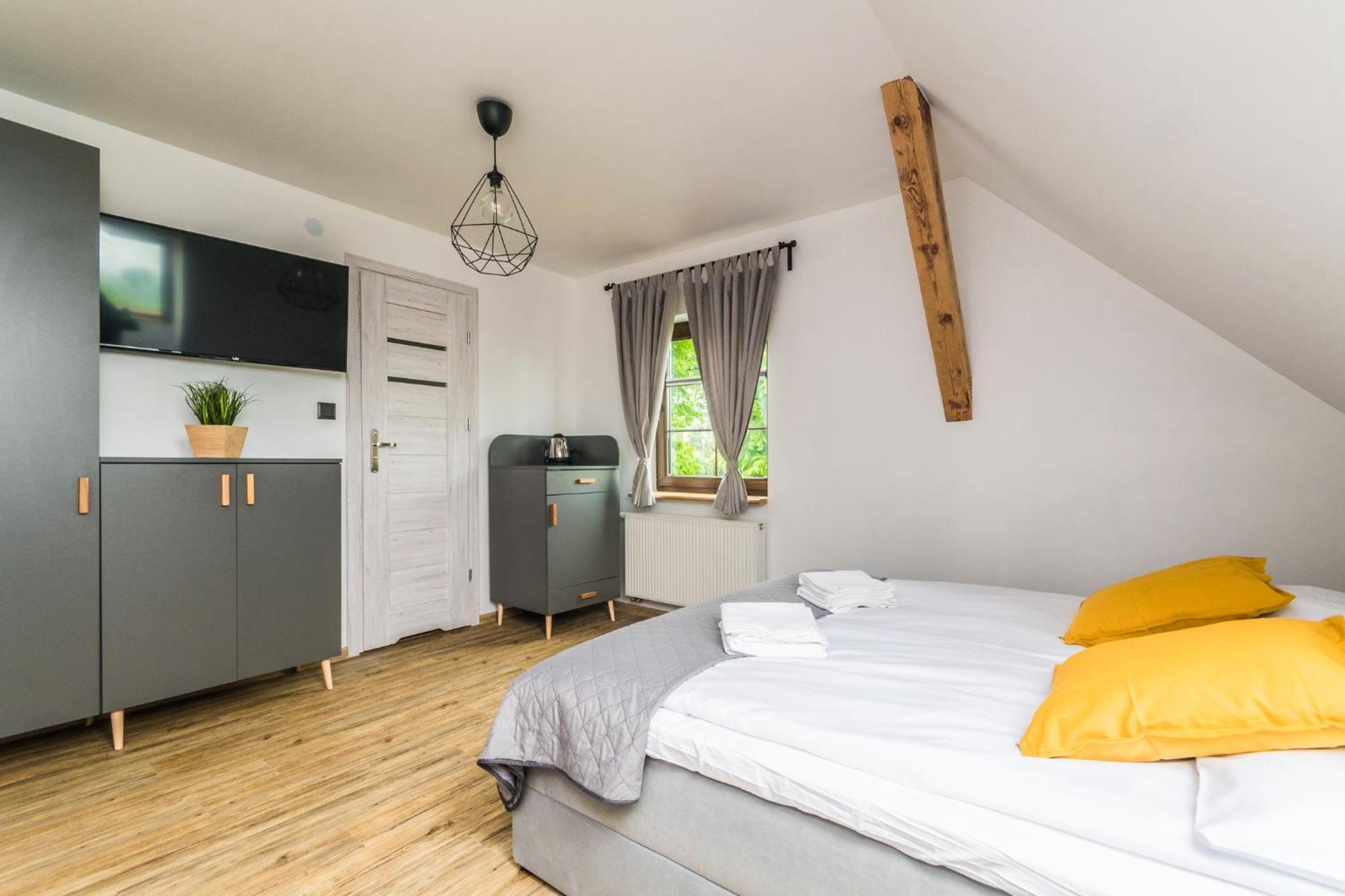 Standard Triple Room - Photo 3