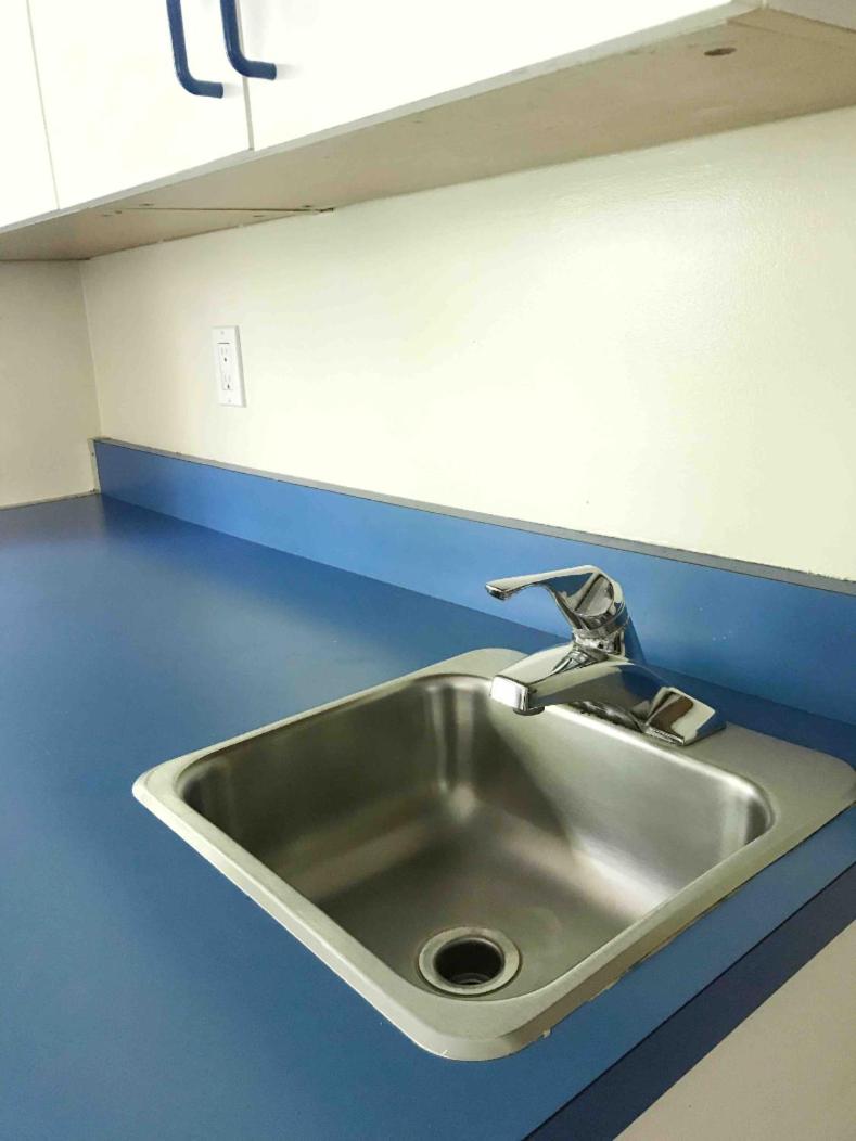 Single Room with Shared Bathroom photo 3