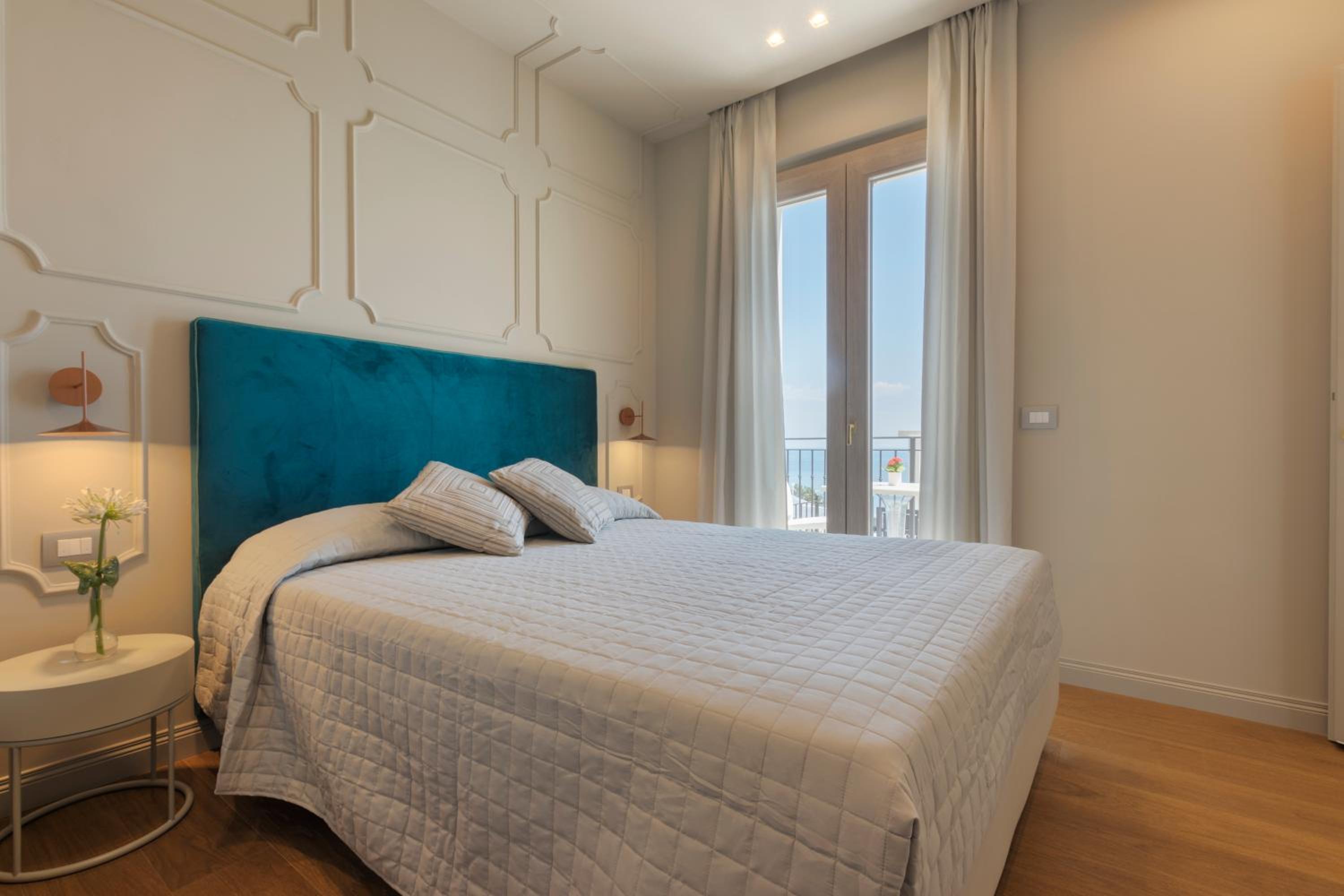Double Room with Balcony and Sea View photo 1