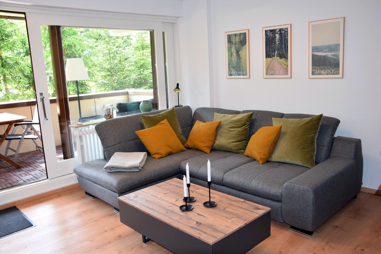 One-Bedroom Apartment photo 1