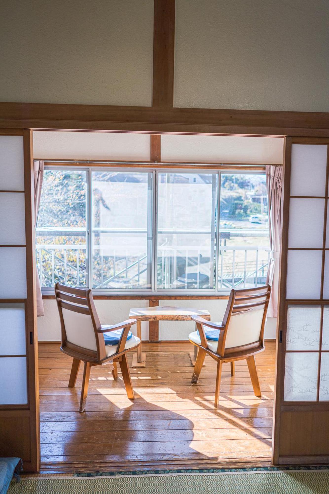 Economy Triple Room with Shared Bathroom