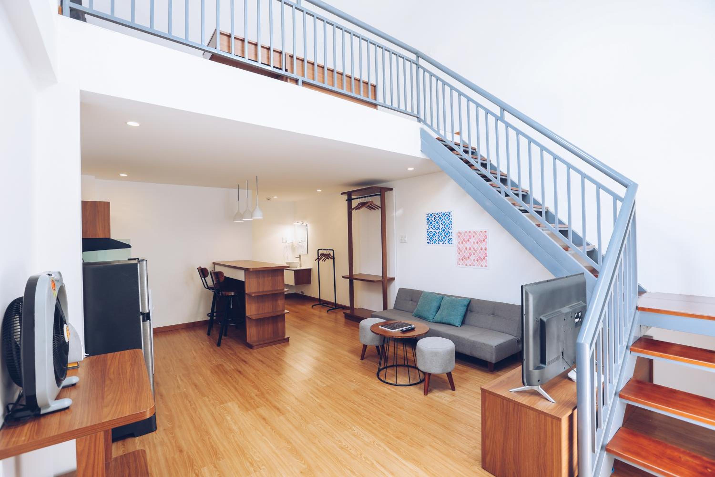 Penthouse Apartment photo 2