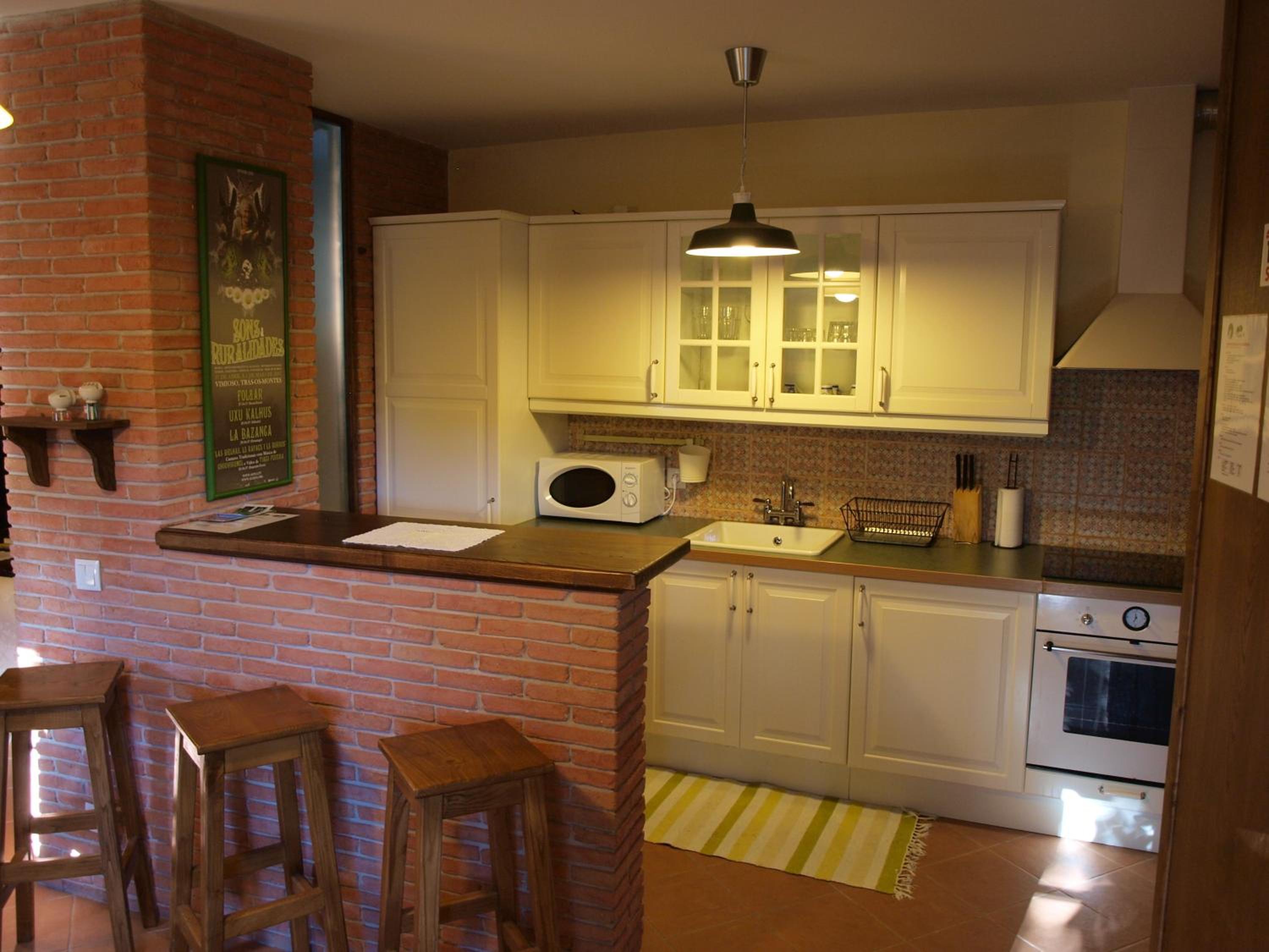 Two-Bedroom House - Photo 21