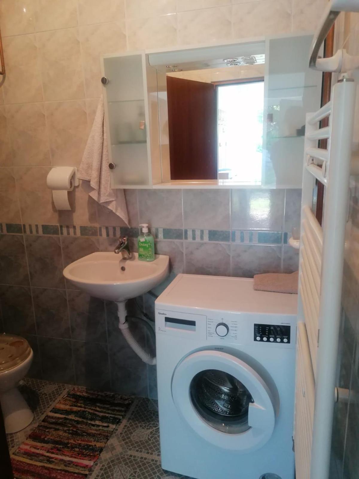 Two-Bedroom Apartment - Photo 6
