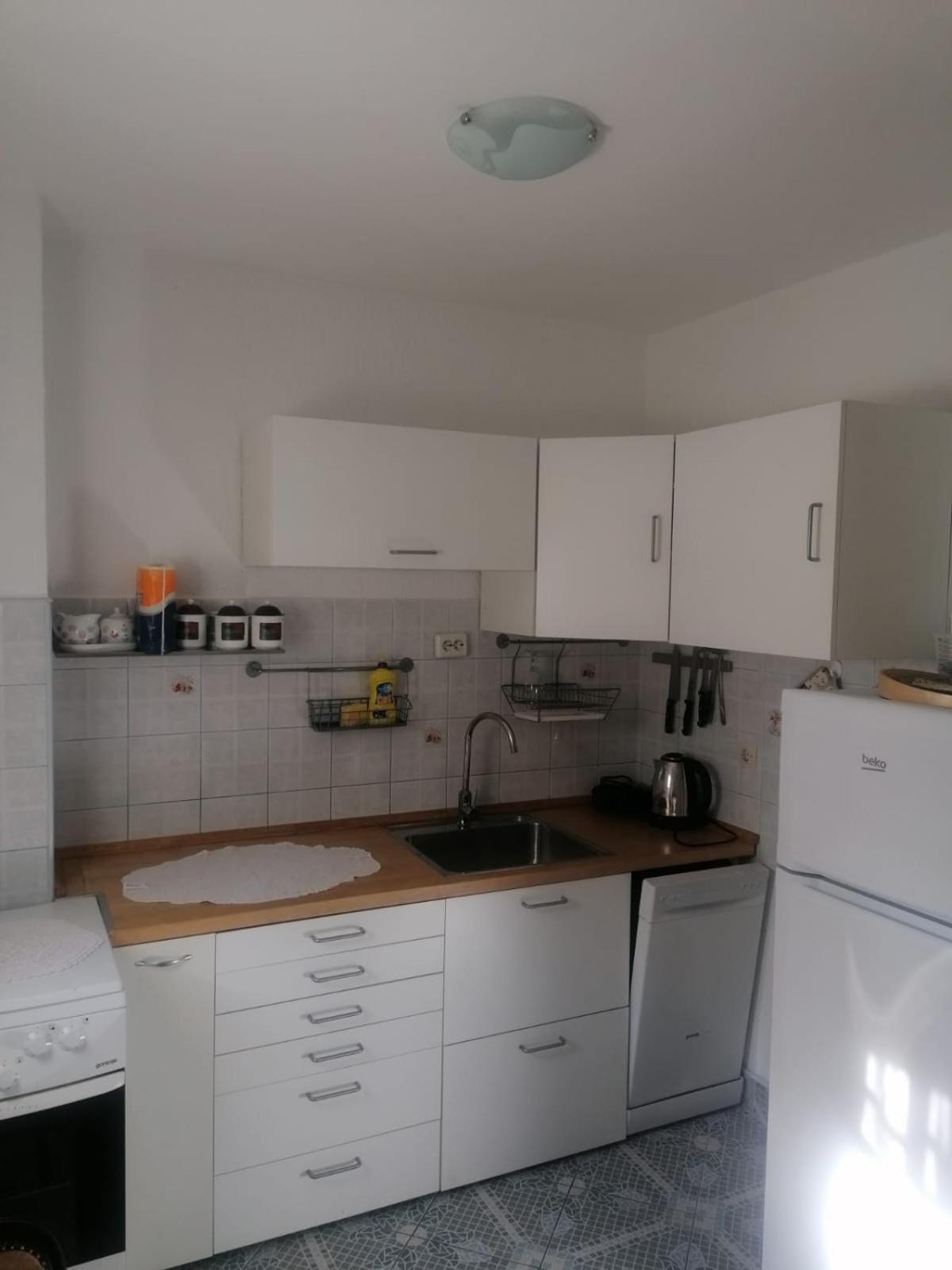 Two-Bedroom Apartment - Photo 22