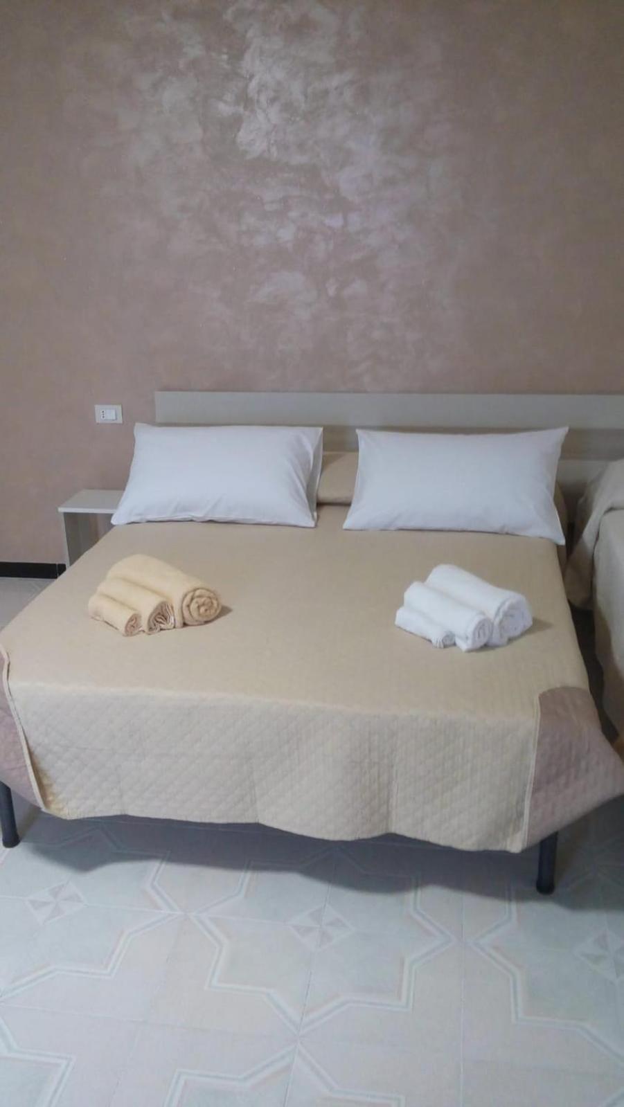 Deluxe Triple Room with Sea View photo 2