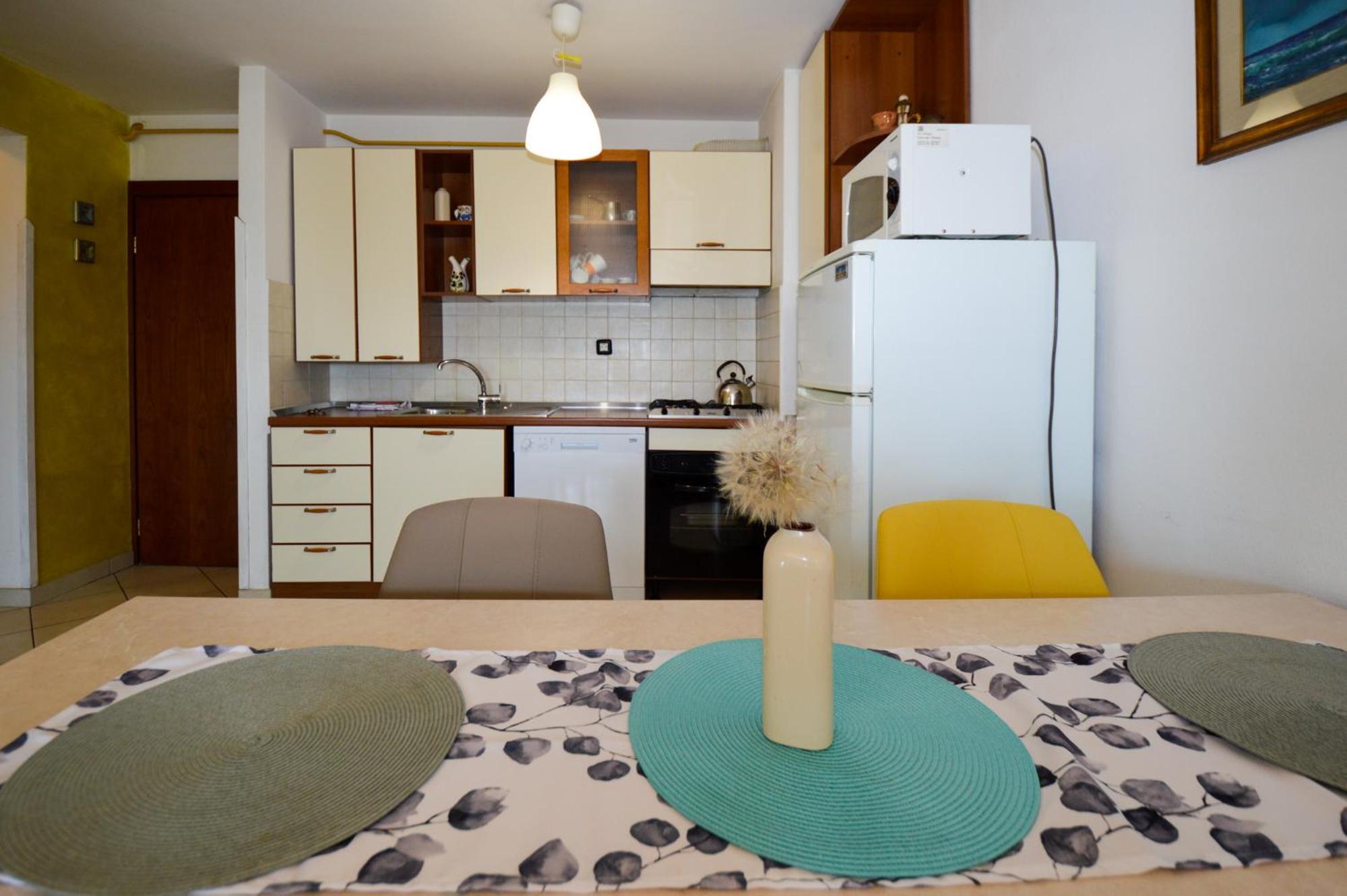 Apartment - Photo 28