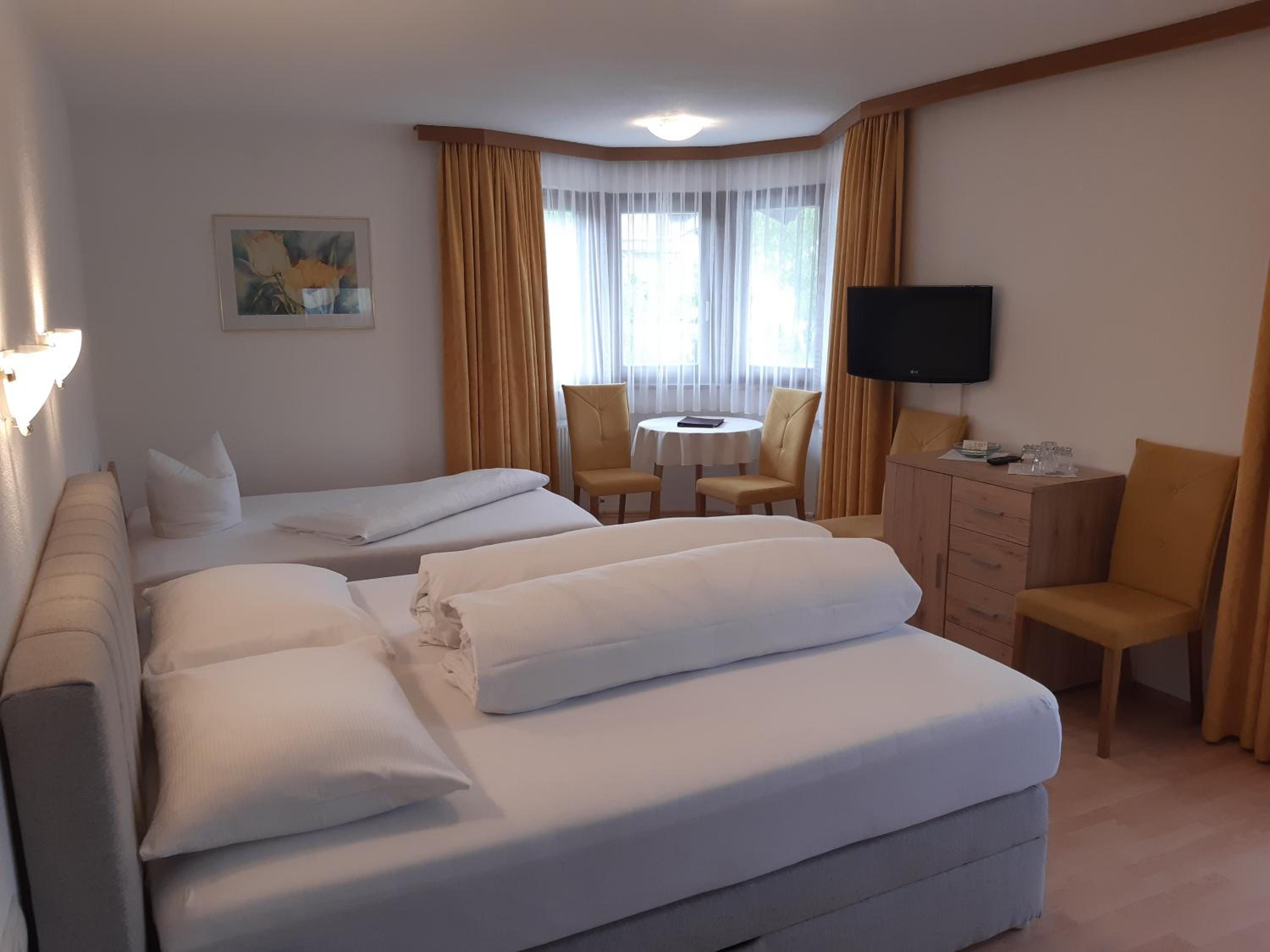 Triple Room photo 2