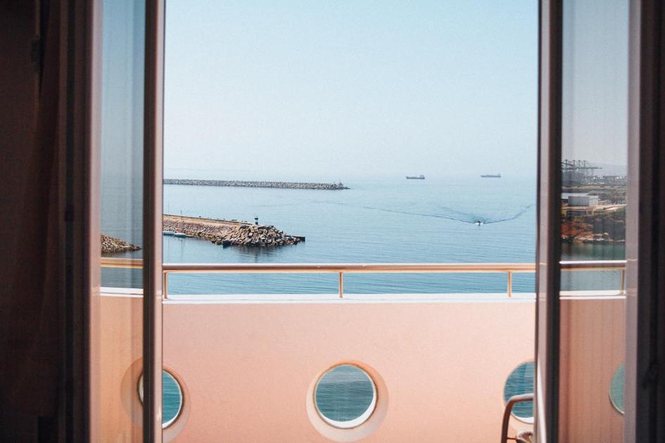 Double Room with Balcony and Sea View - Photo 2