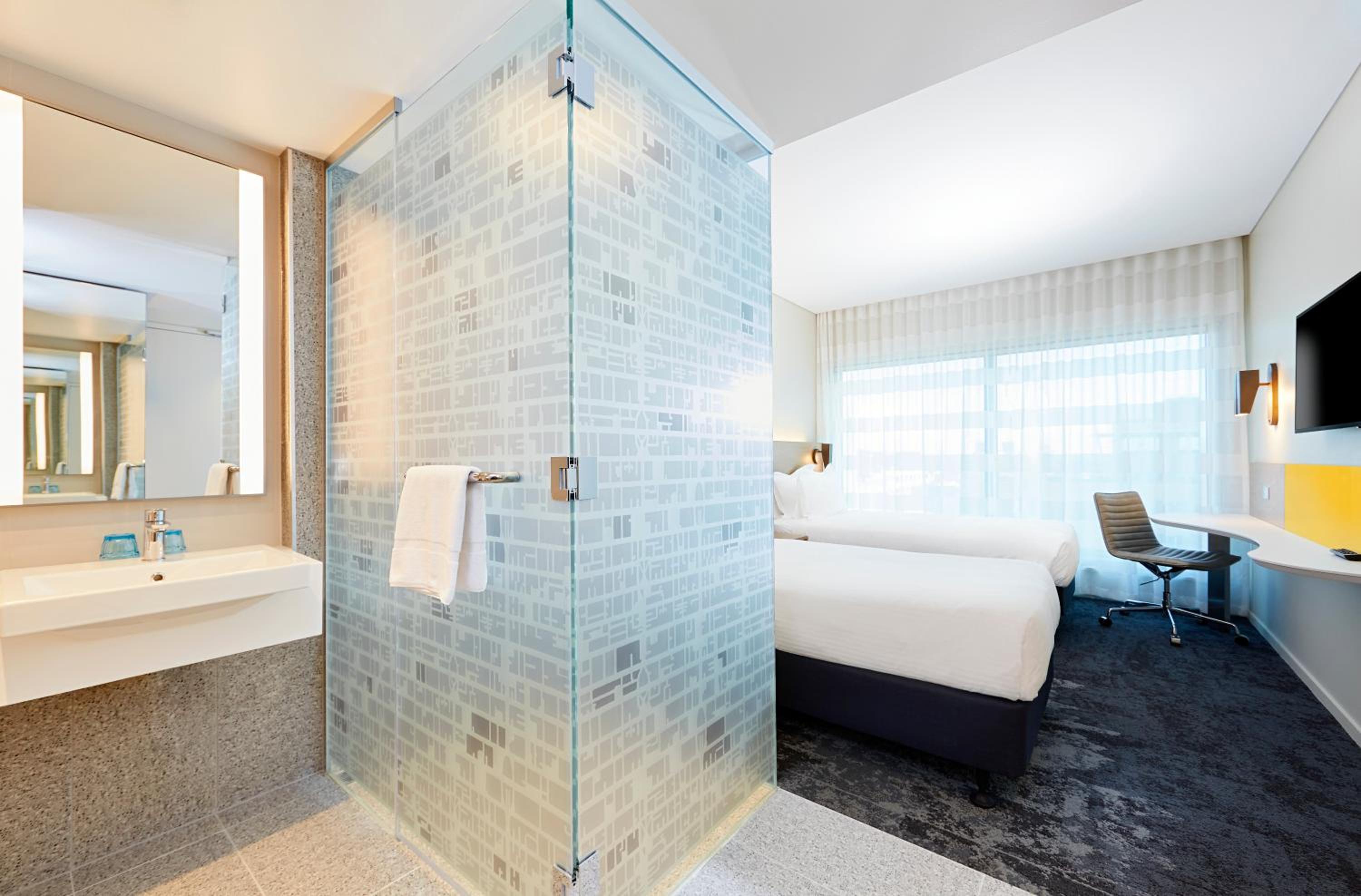 Standard Twin Room - Free Breakfast