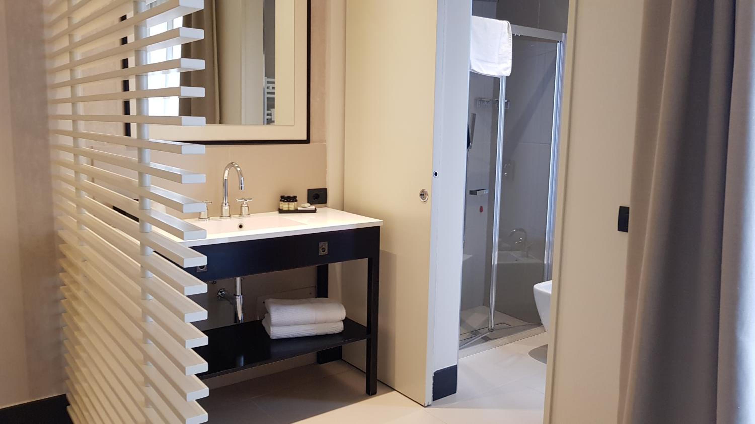Double Room with Sea View photo 2