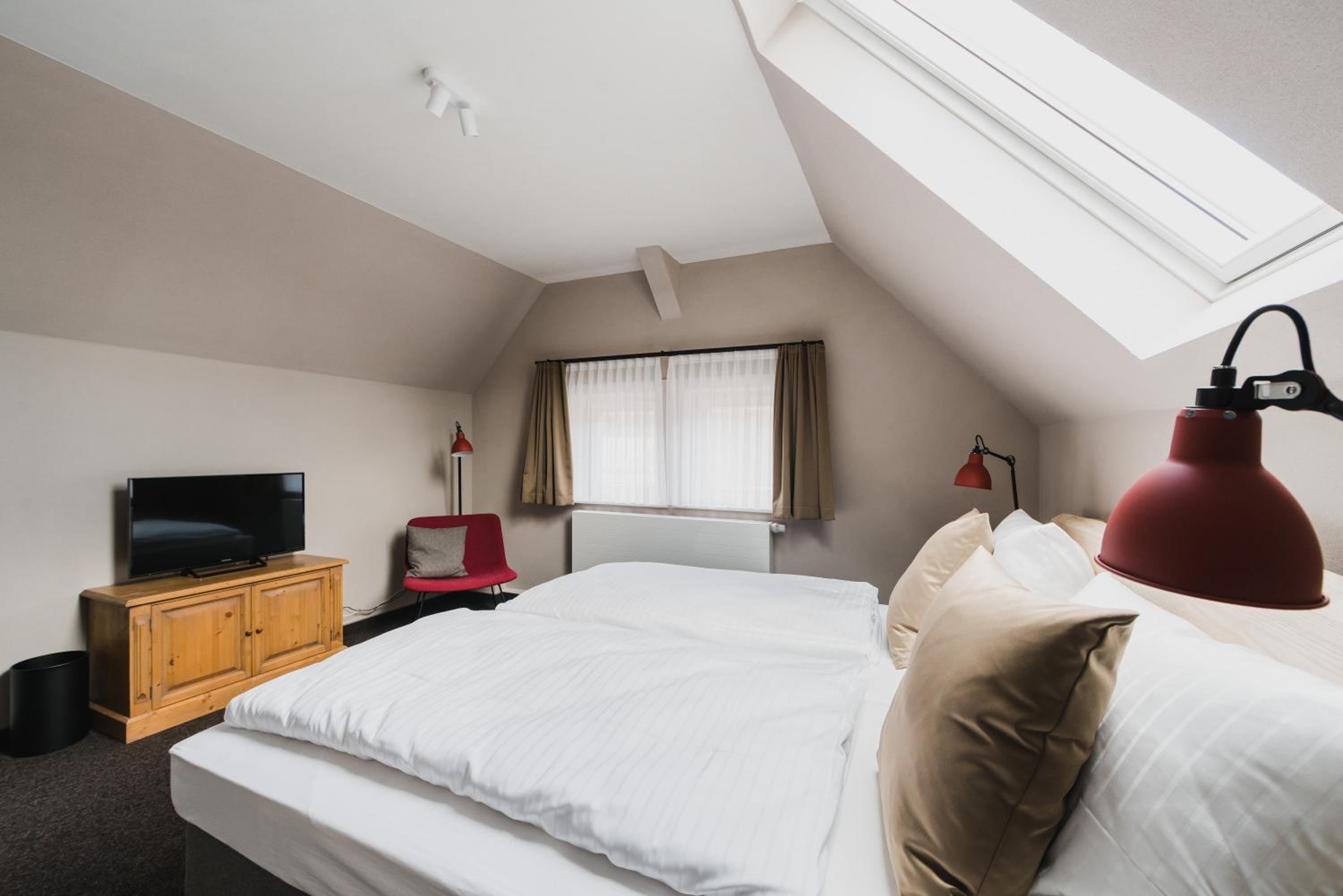 Double Room - Photo 4