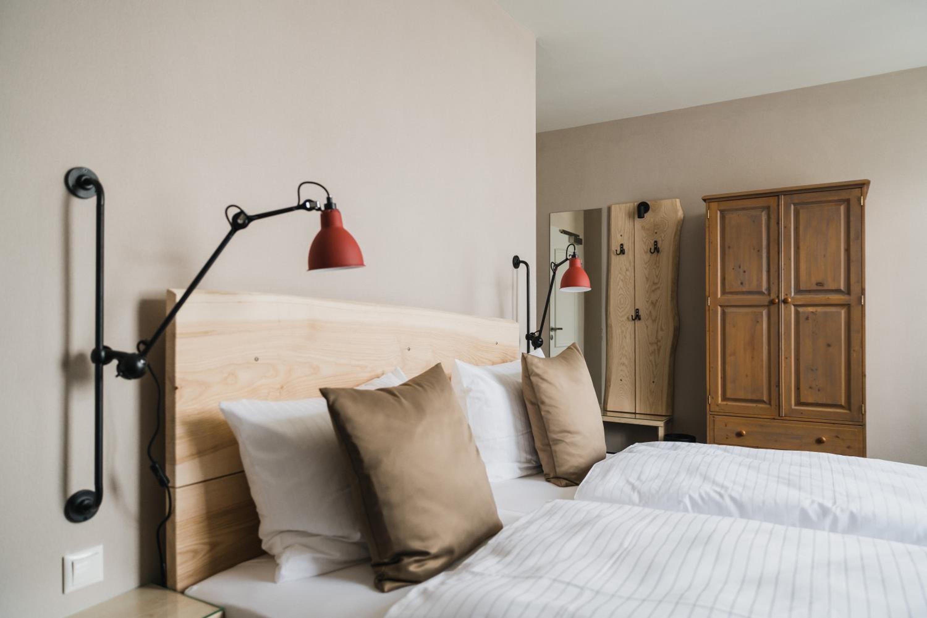 Double Room - Photo 5