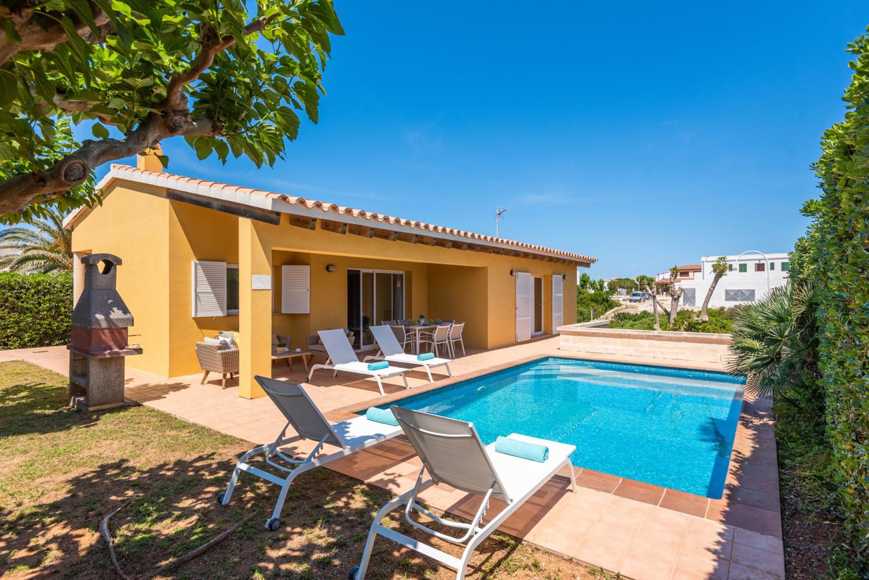 Villa photo 3