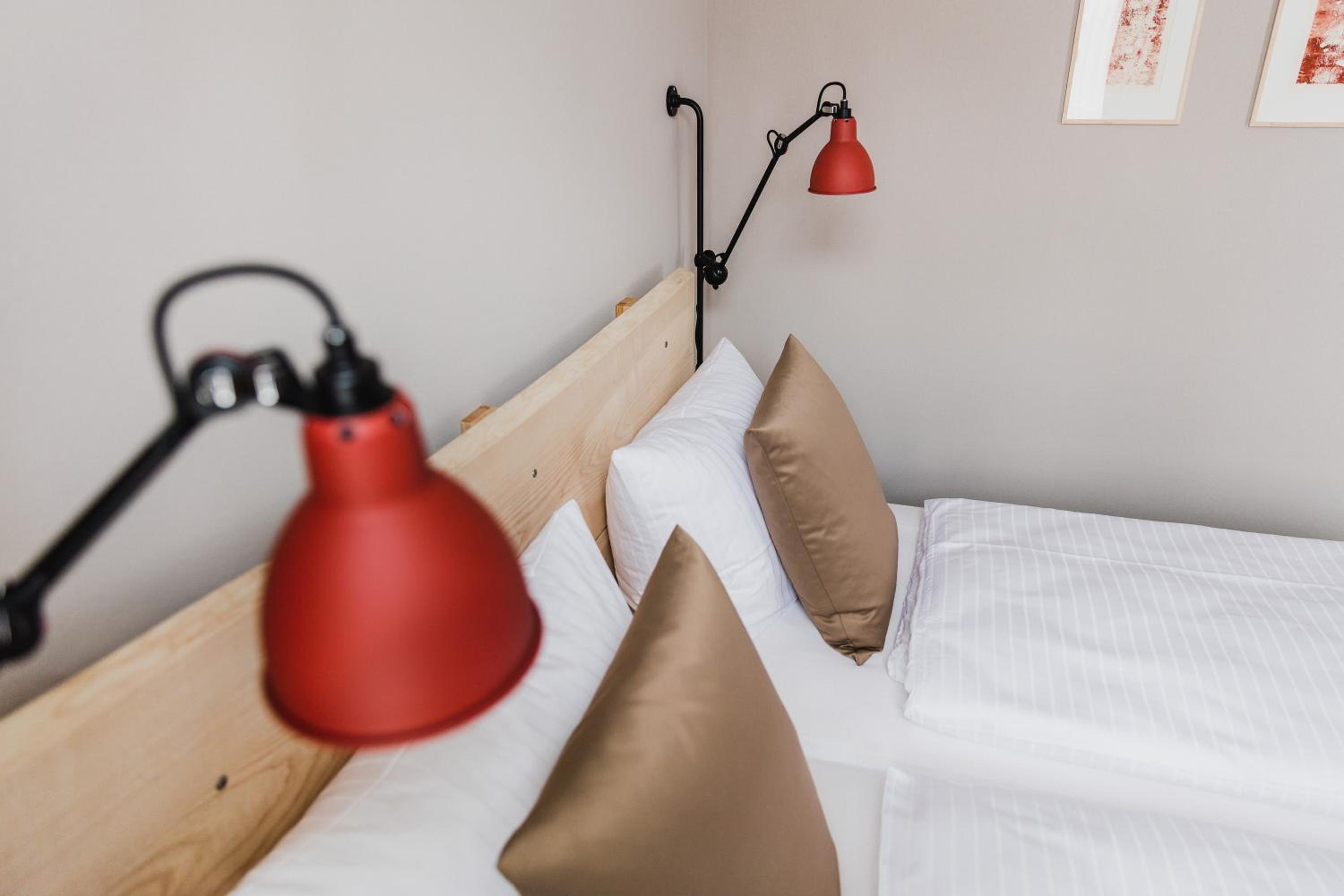 Double Room - Photo 10