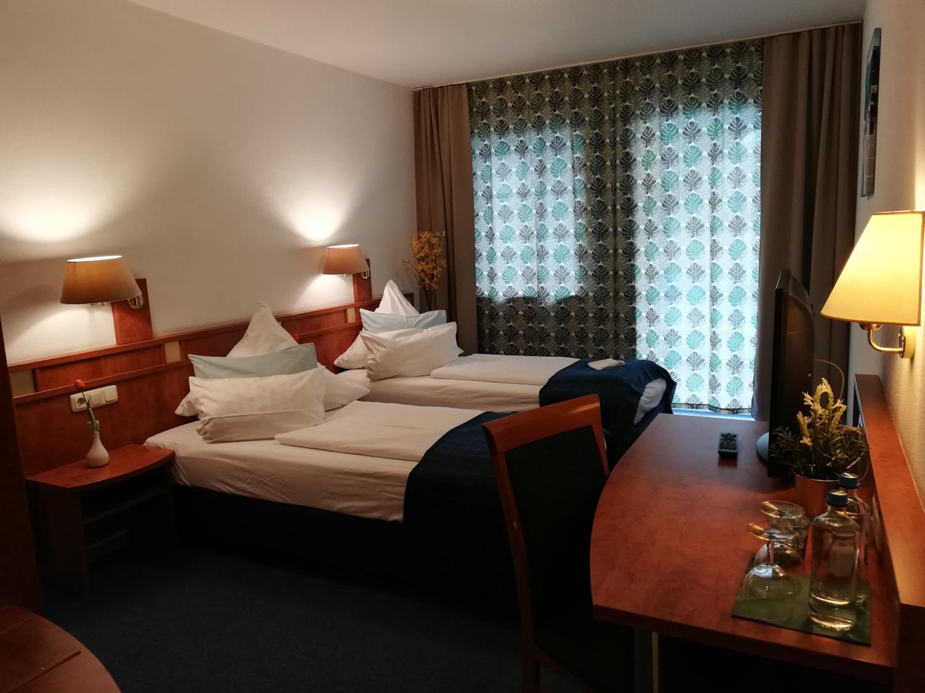 Standard Double or Twin Room with Balcony photo 1