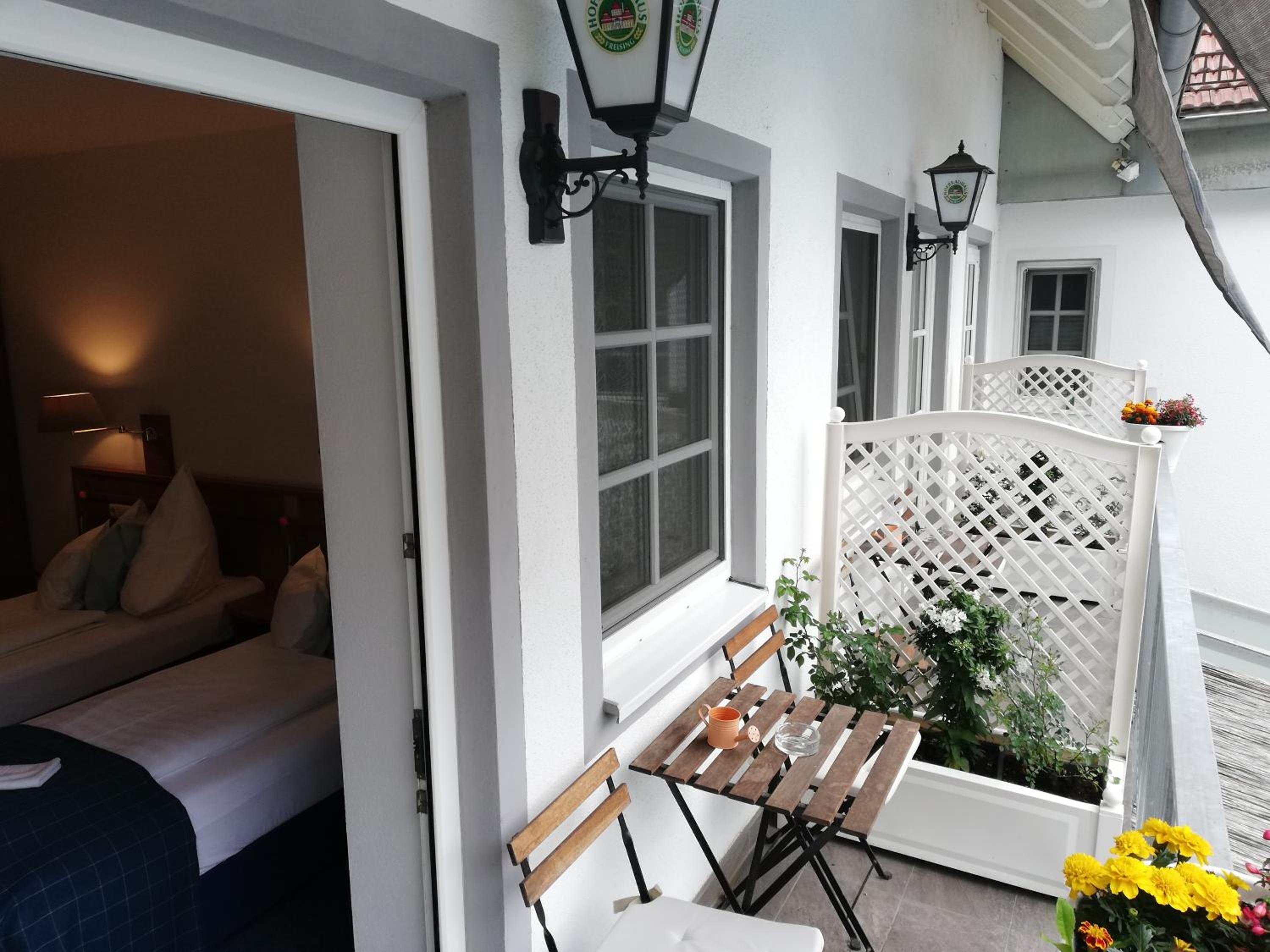 Standard Double or Twin Room with Balcony photo 2