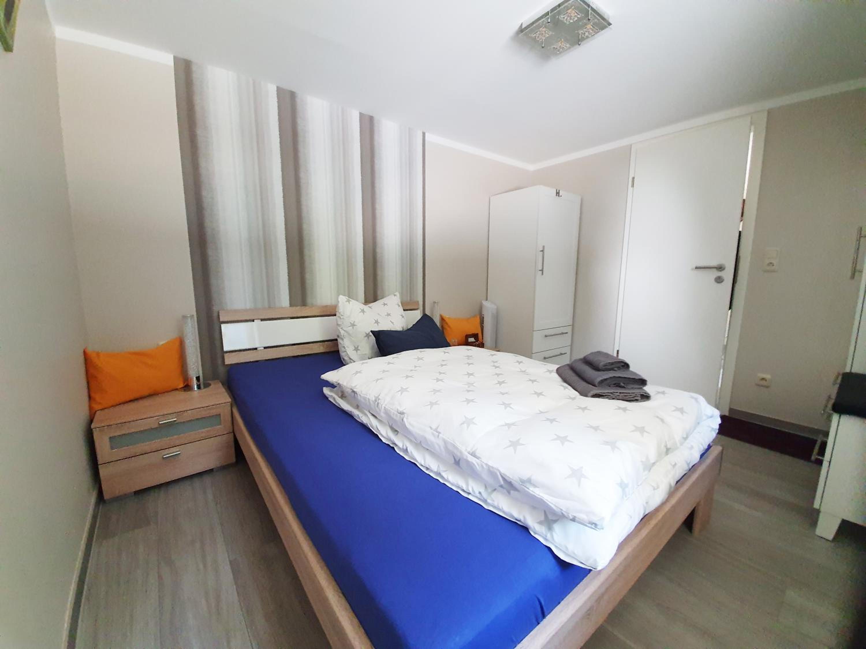 Double Room (1 Adult + 1 Child)