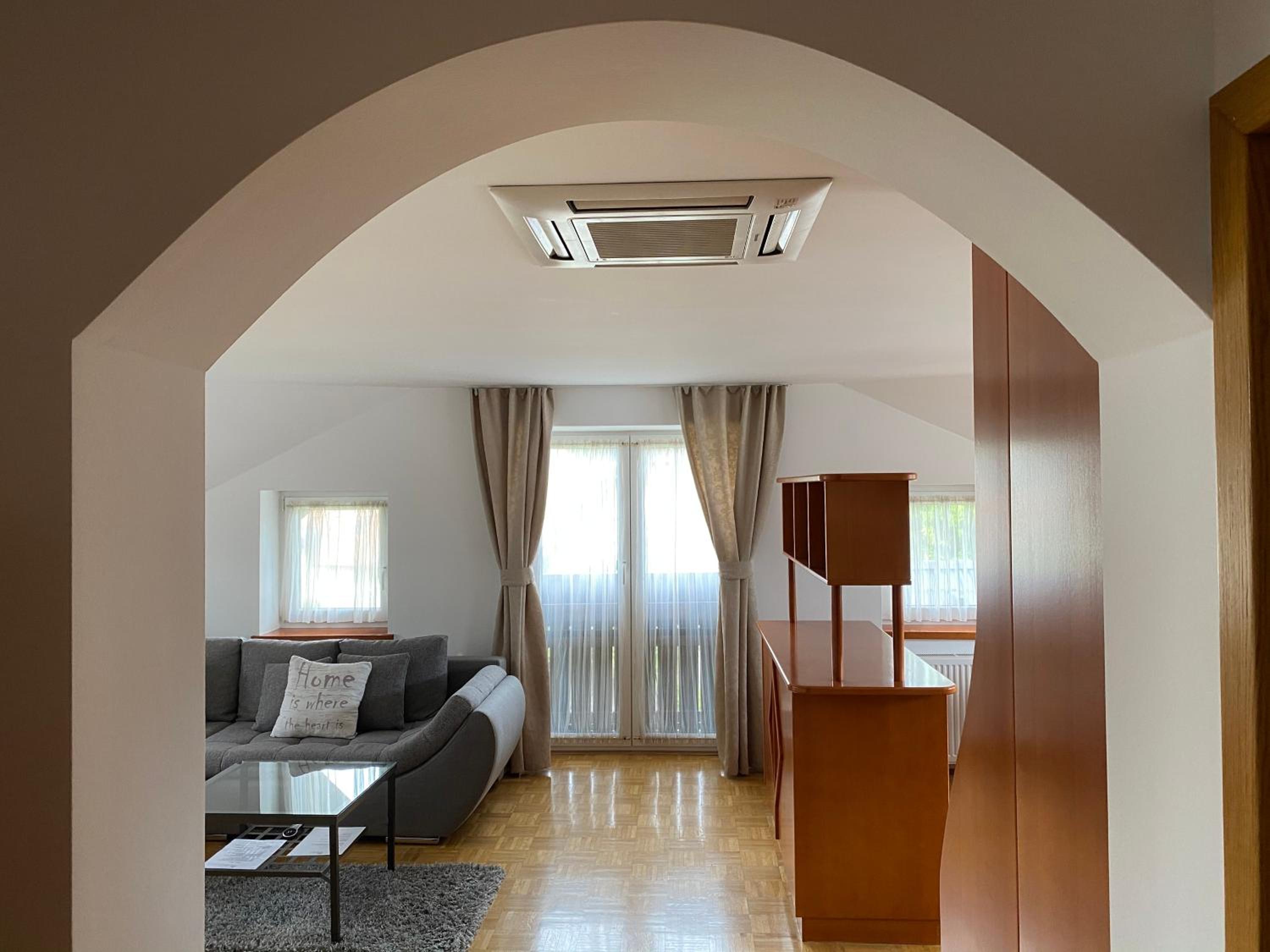 One-Bedroom Apartment with Castle View