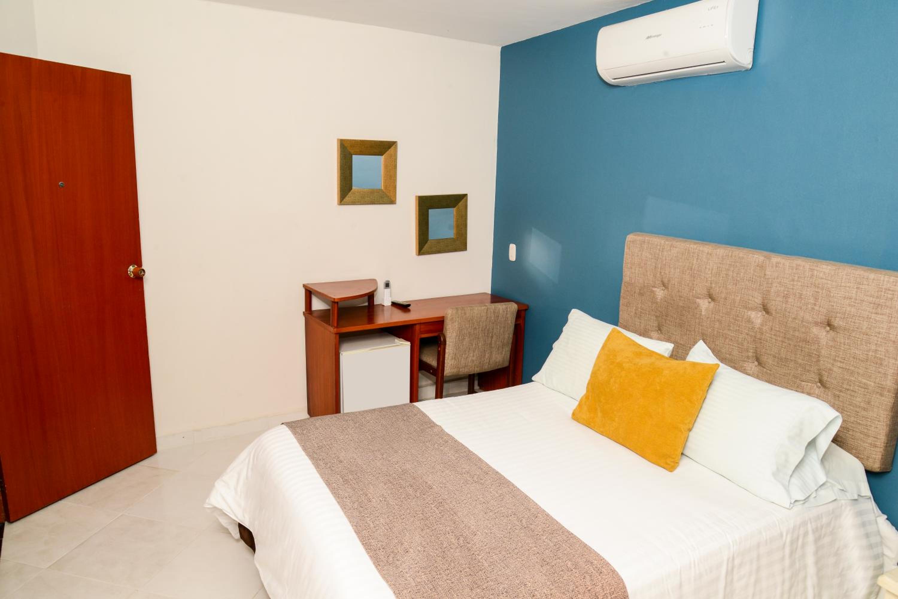 Double Room photo 2