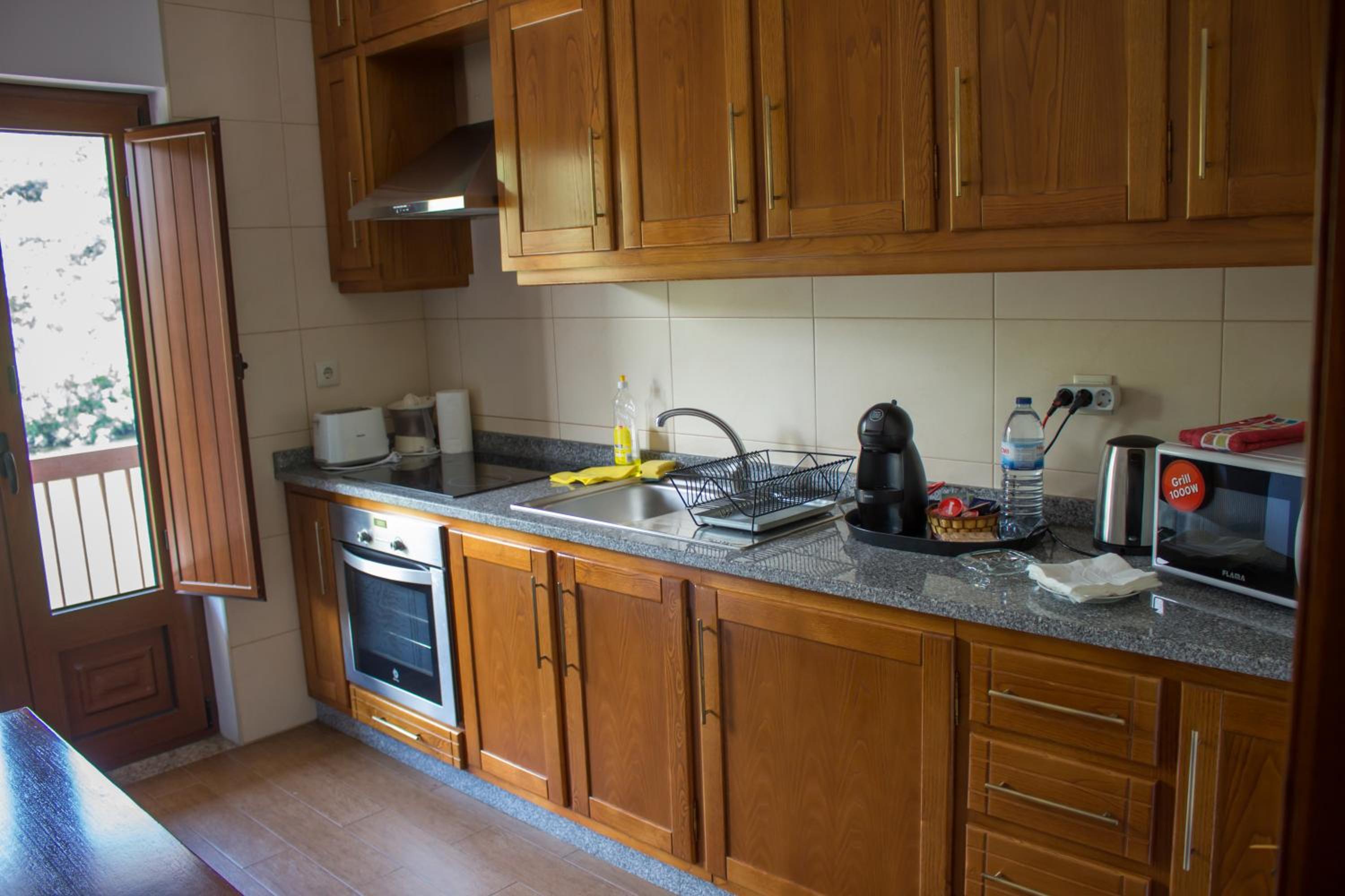 One-Bedroom Apartment with River View photo 3
