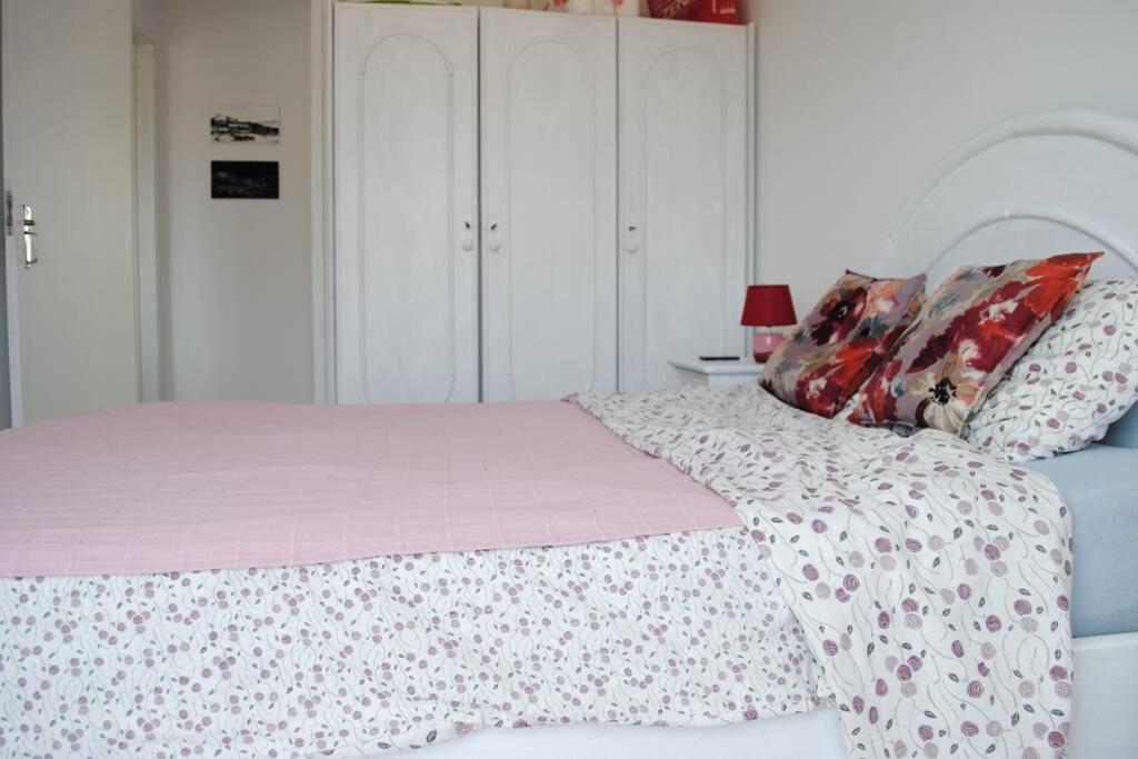 Two-Bedroom Apartment - Photo 29