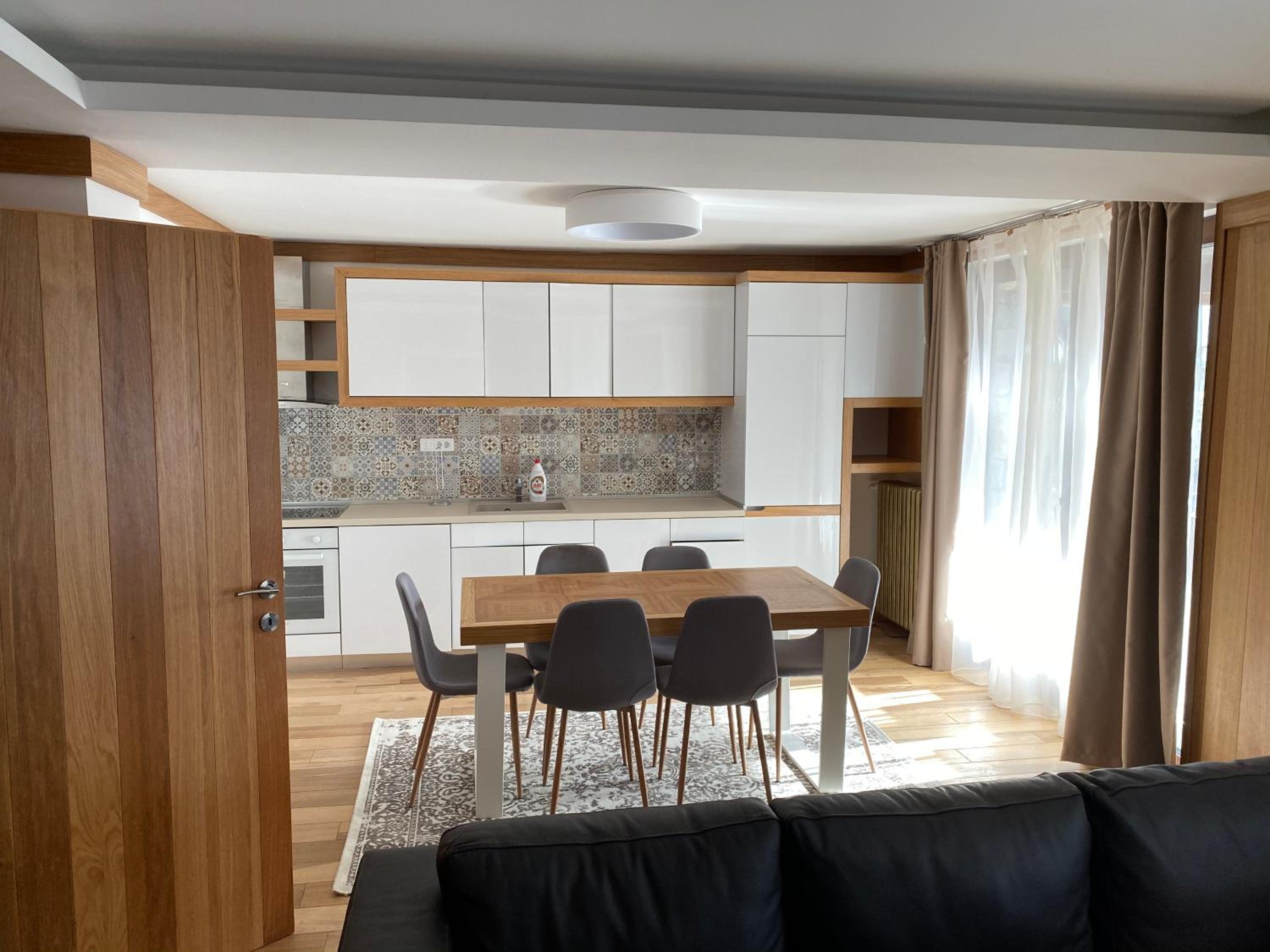 Two-Bedroom Apartment - Photo 6