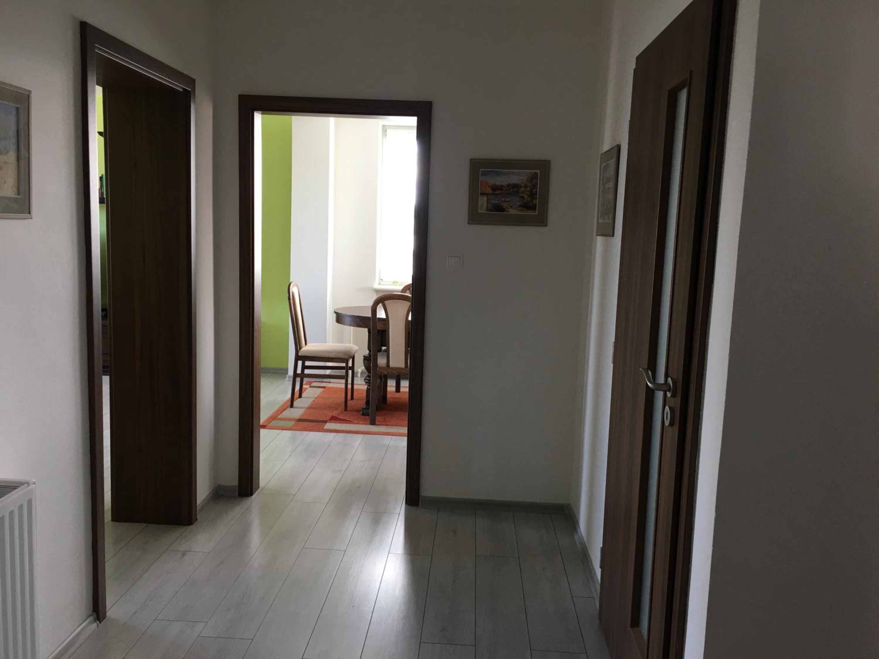 Two-Bedroom Apartment - Photo 24