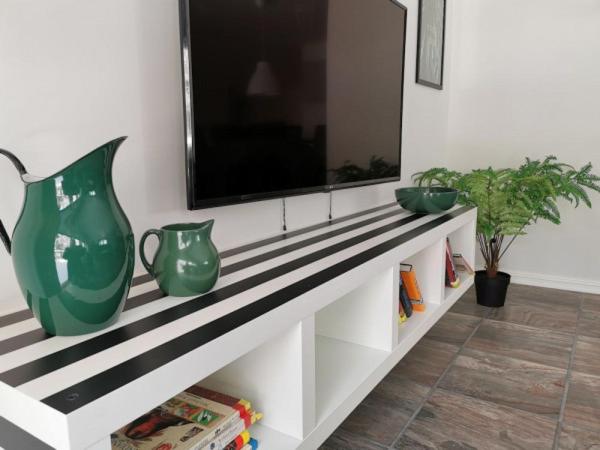 Apartment with Terrace photo 2