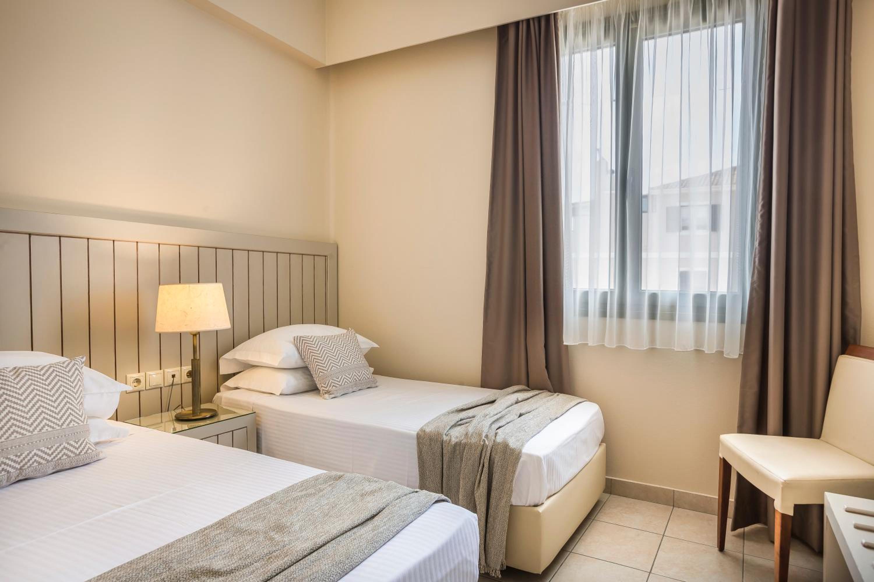 Budget Twin or Double Room photo 2