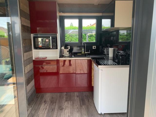 Two-Bedroom Apartment - Photo 11