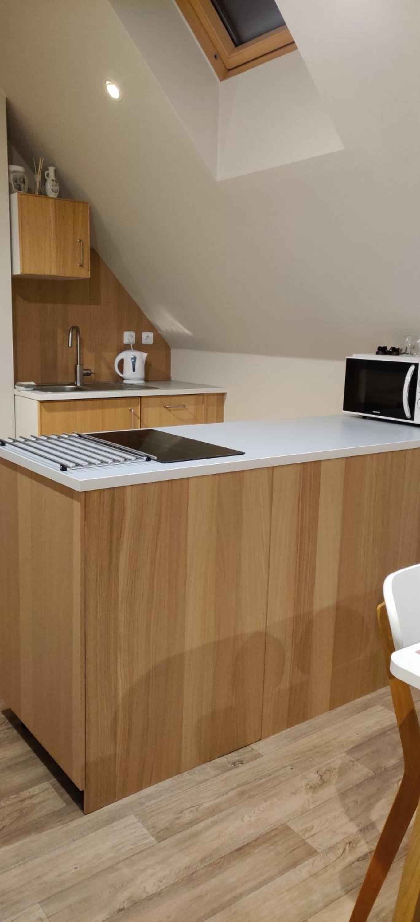 Suite - Photo 12