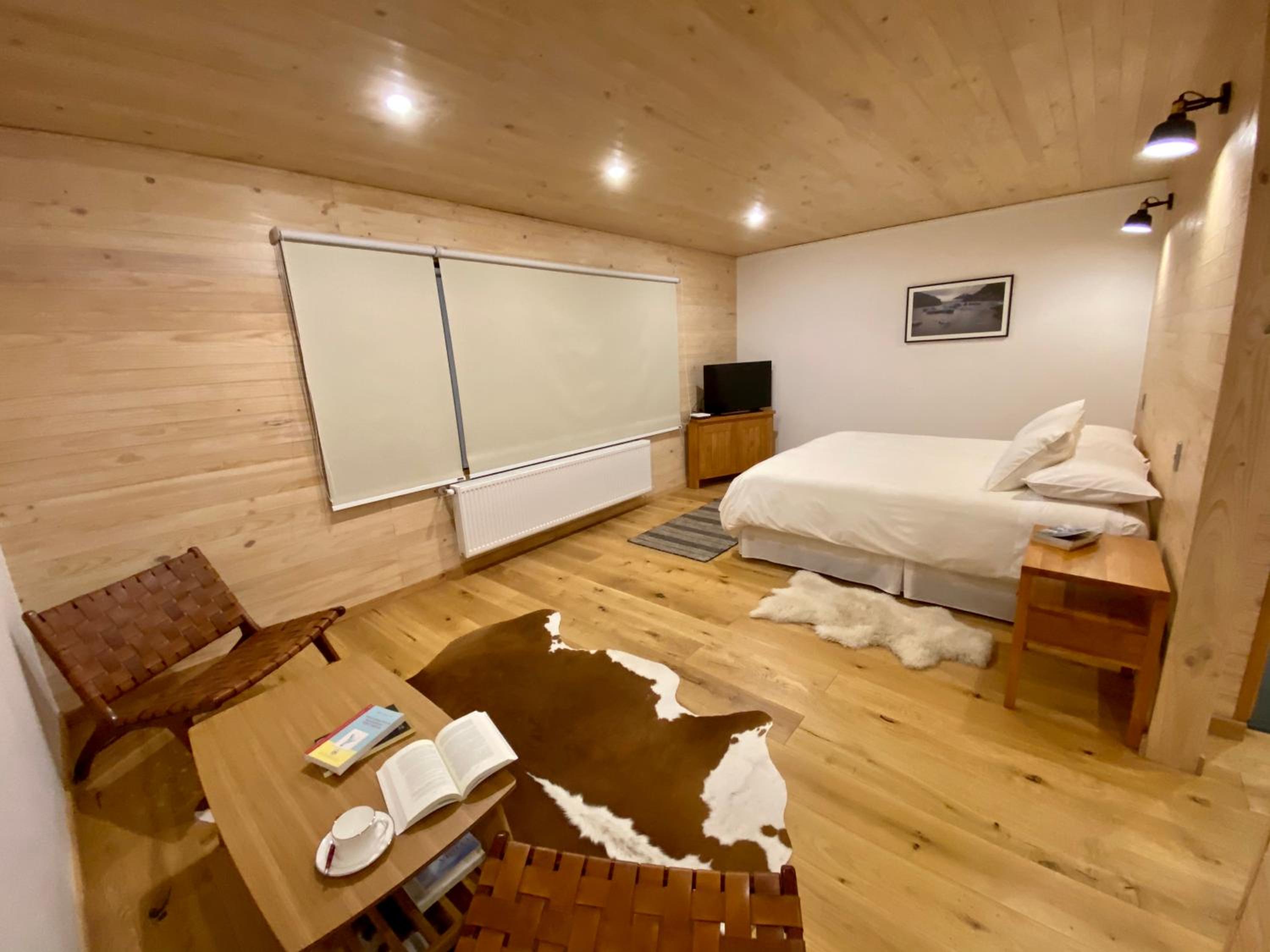 Superior Deluxe Double or Twin Room 