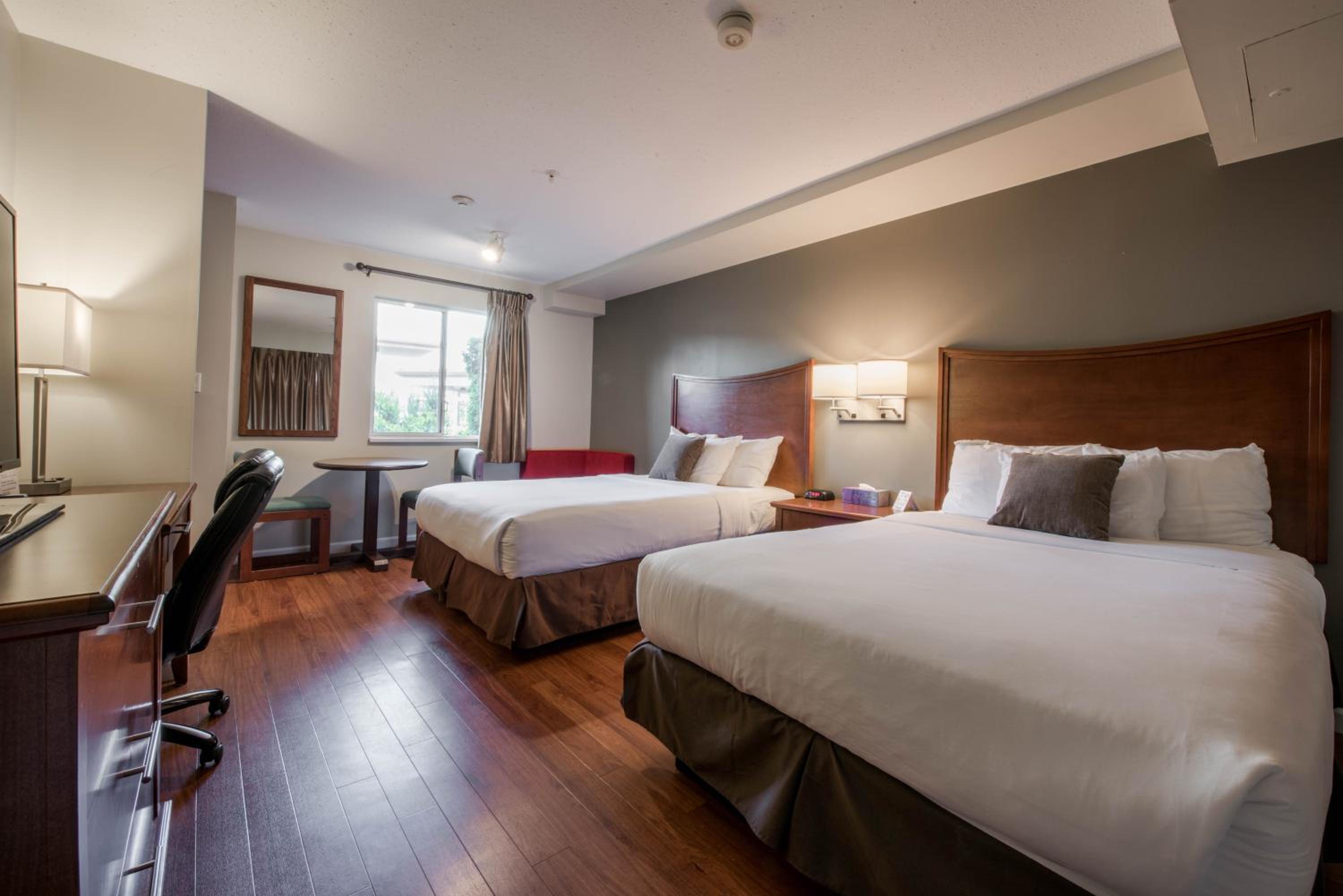 Deluxe Double Room with Two Double Beds
