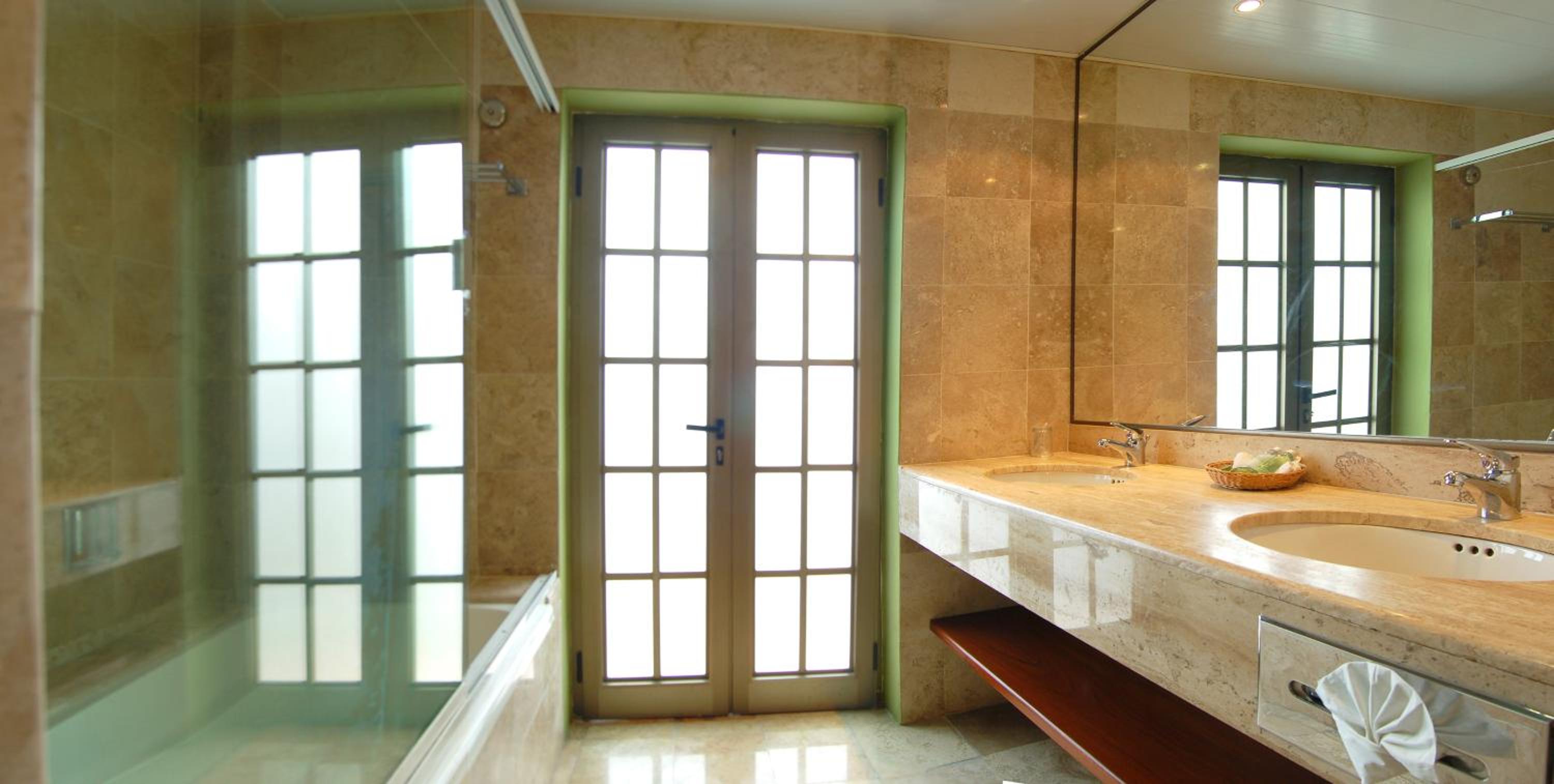 Junior Suite - Photo 7