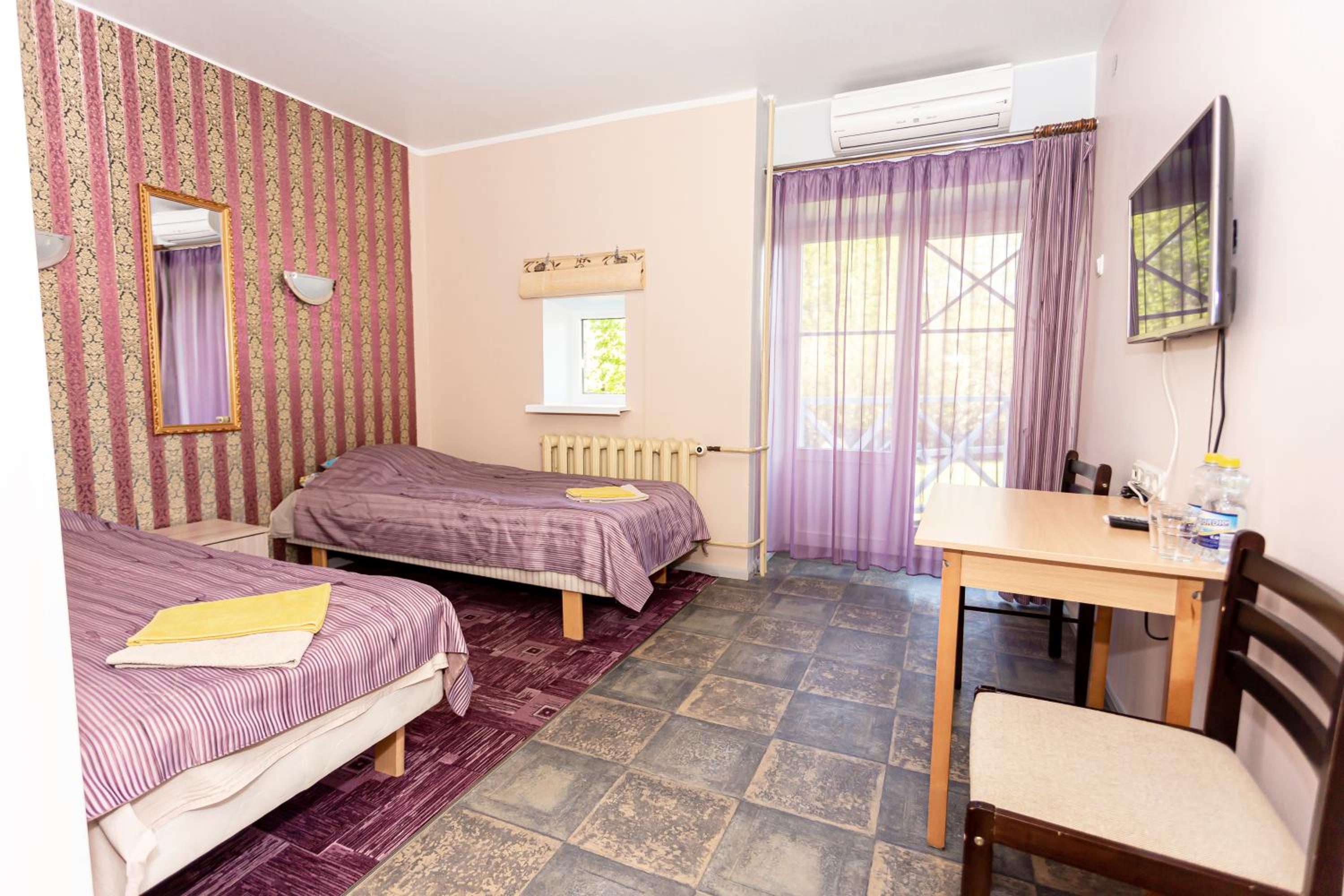 Twin Room with Balcony photo 1
