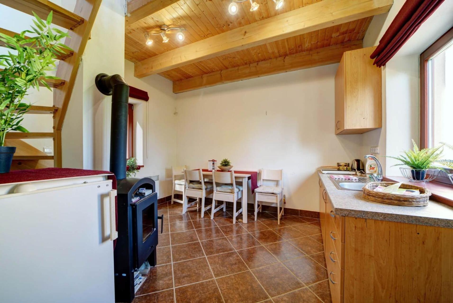 Standard Suite - Photo 14