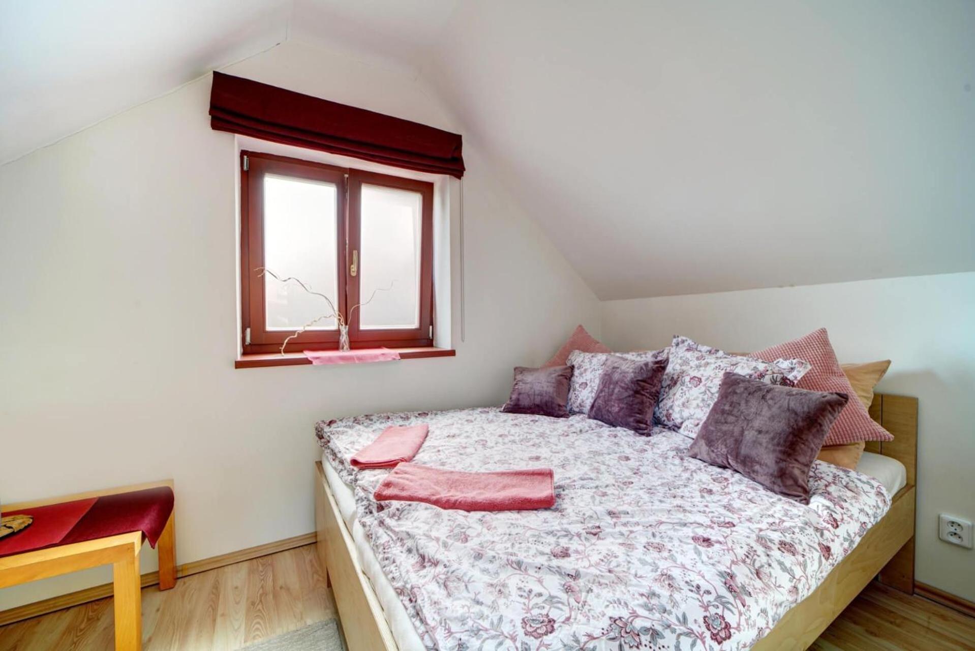 Standard Suite - Photo 7