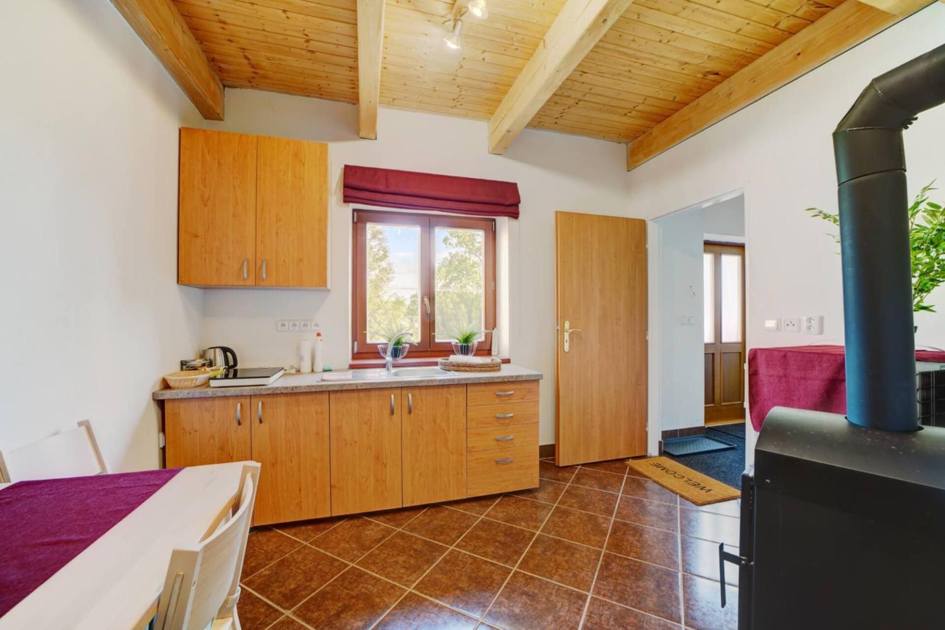 Standard Suite - Photo 2