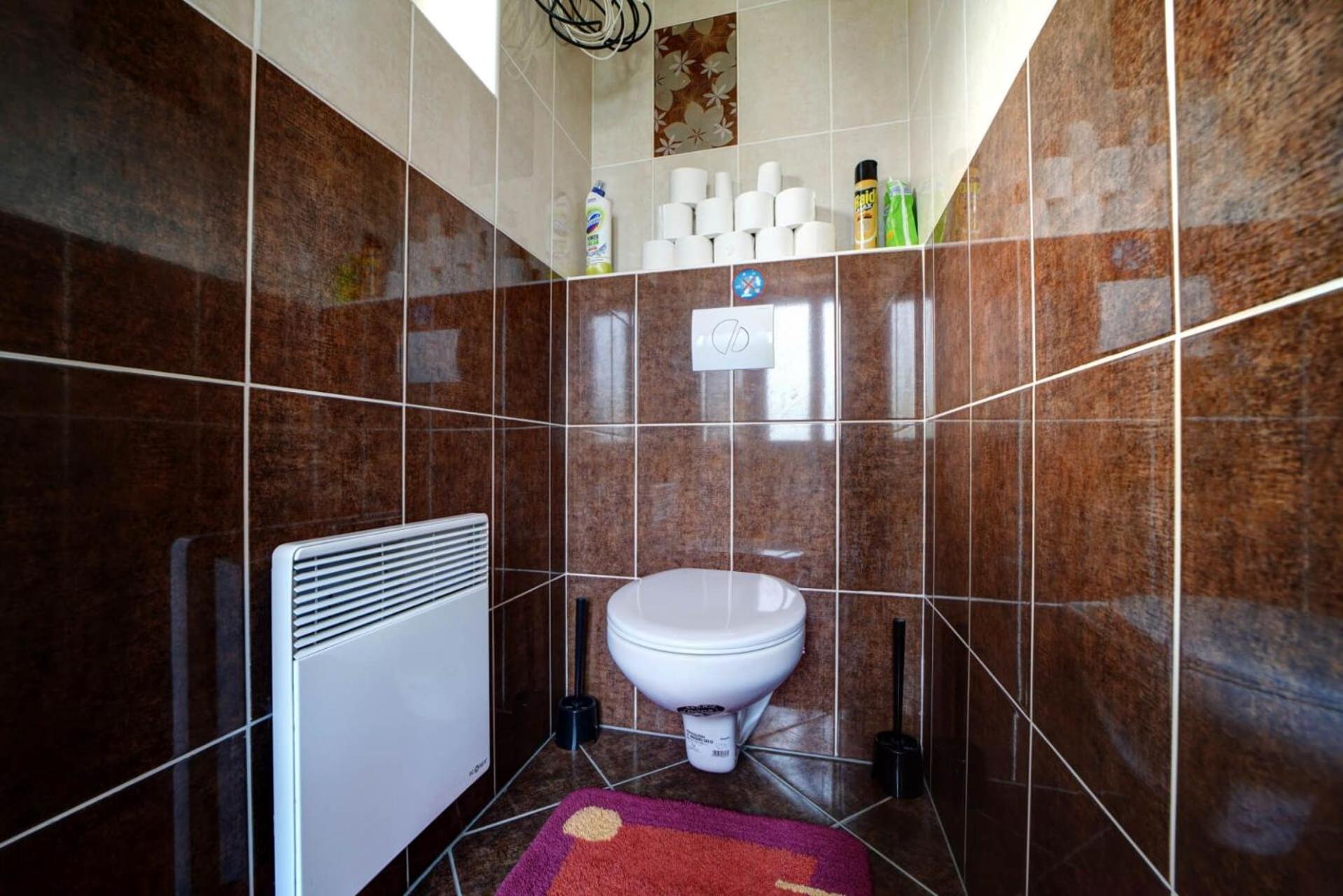 Standard Suite - Photo 3