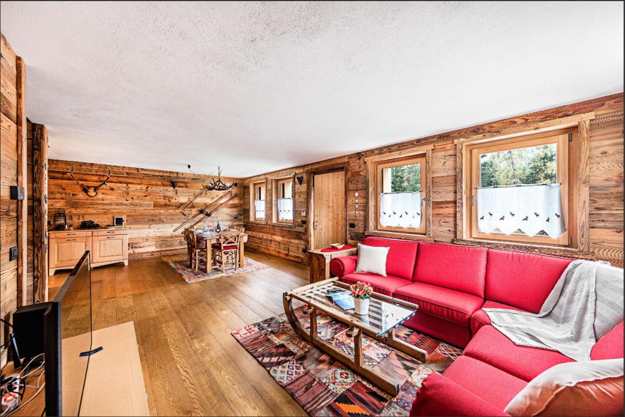 Three-Bedroom Chalet photo 3