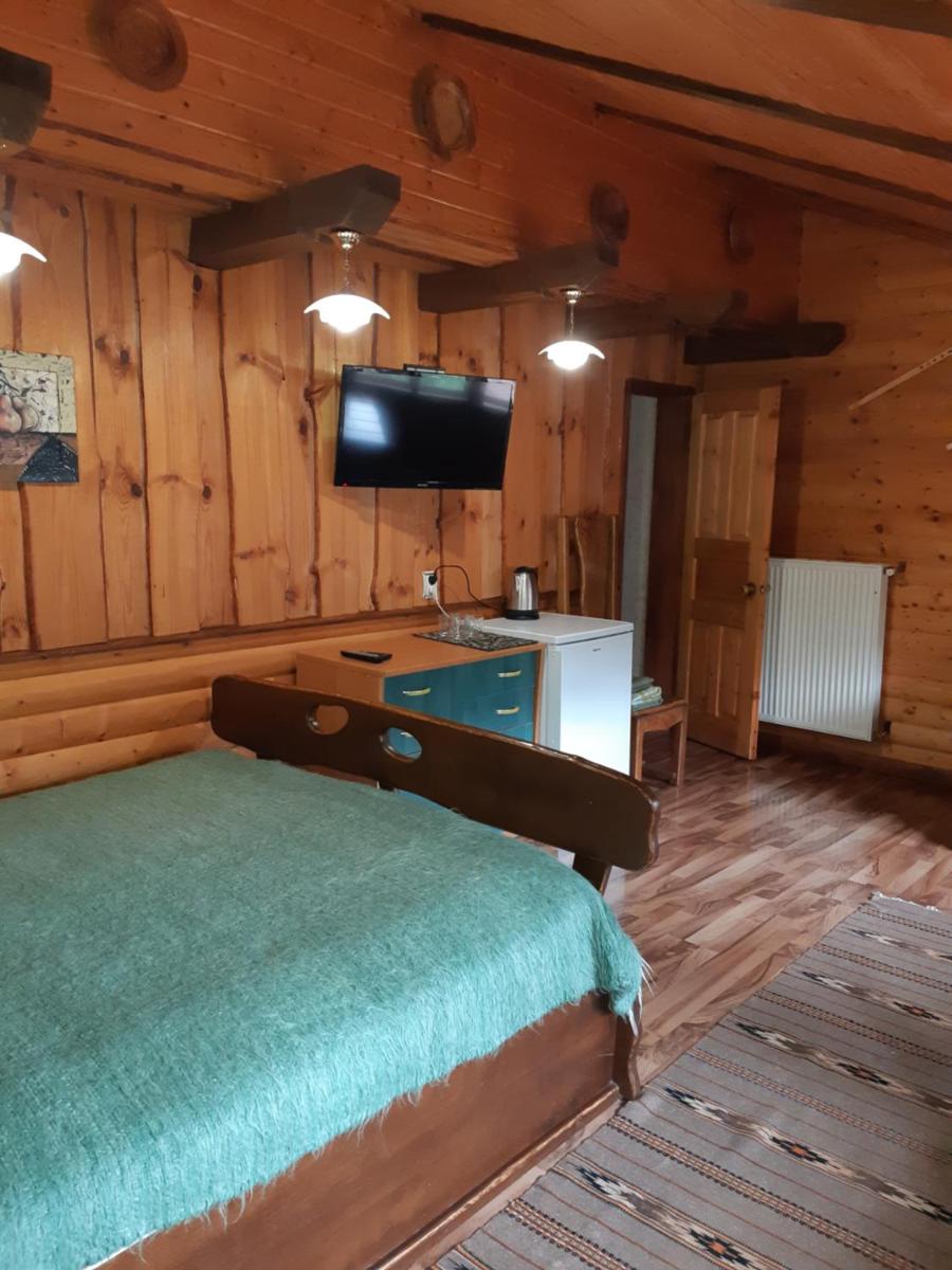 Deluxe Room (2 Adults + 1 Child) photo 2