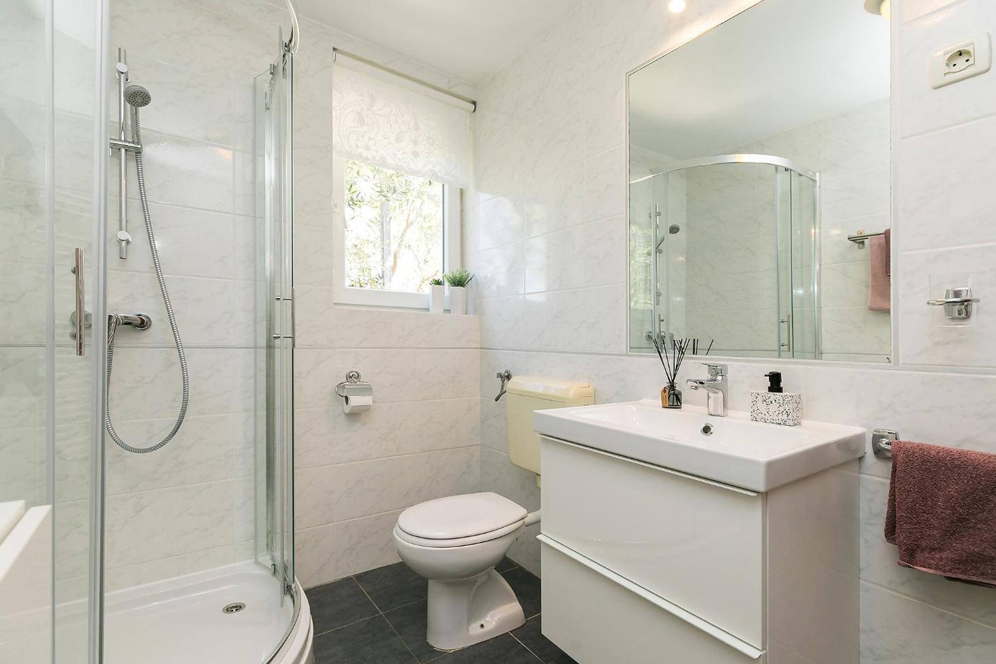 Apartment - Photo 9